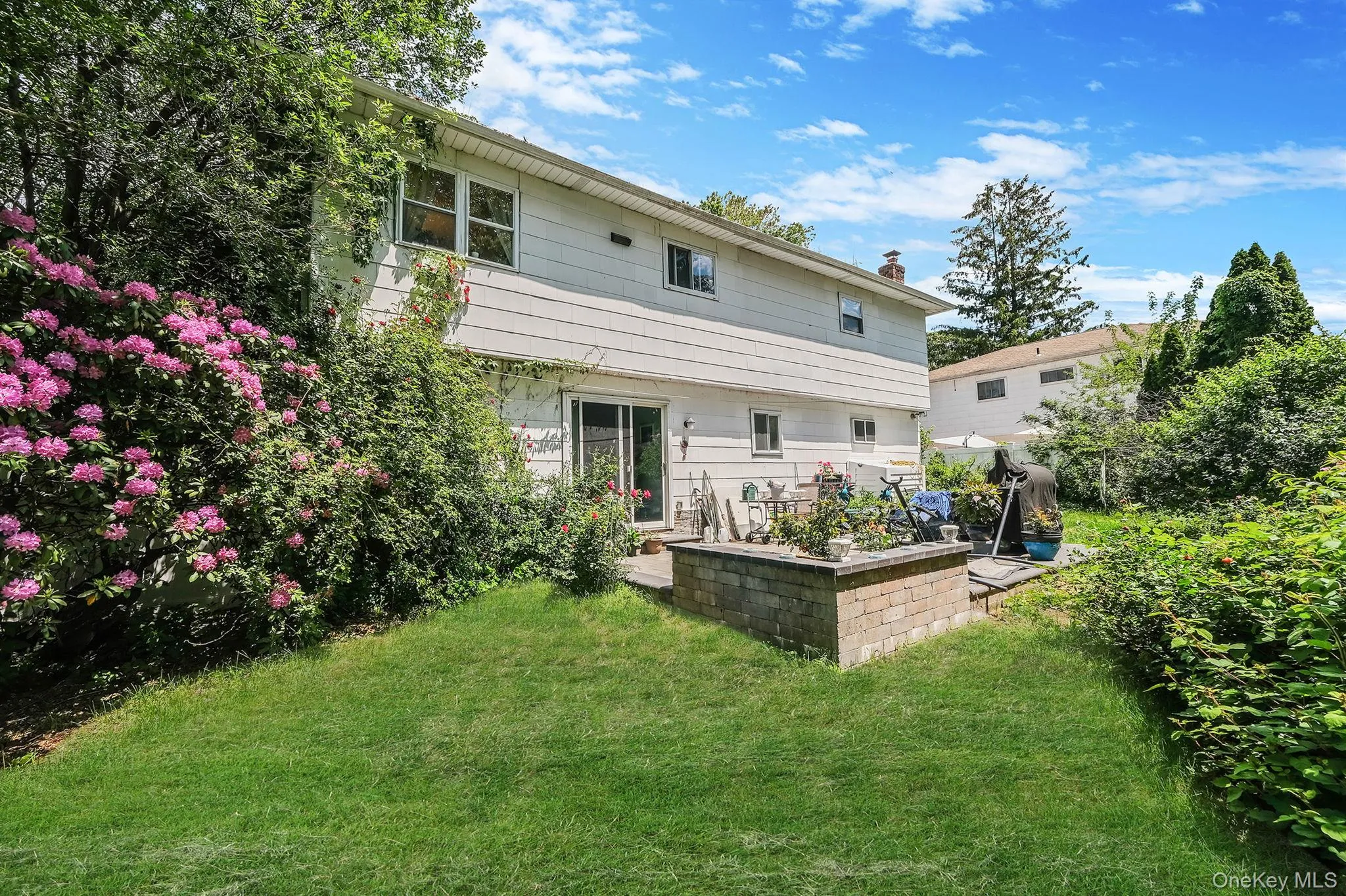 4 Dogwood Avenue, Brookhaven, NY, 4 Bedrooms Bedrooms, 9 Rooms Rooms,2 BathroomsBathrooms,Residential,For Rent,Dogwood,0,1007723 4 Dogwood Avenue, Brookhaven, NY, 4 Bedrooms Bedrooms, 9 Rooms Rooms,2 BathroomsBathrooms,Residential,For Rent,Dogwood,0,1007723