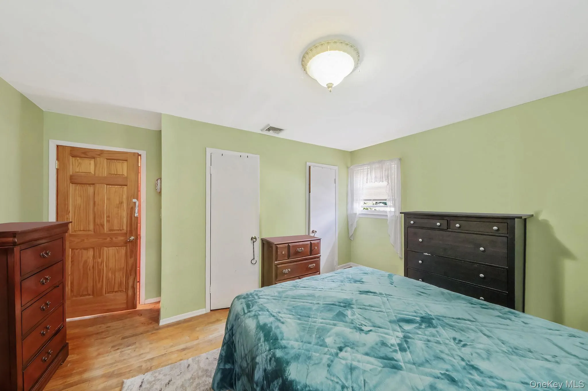 4 Dogwood Avenue, Brookhaven, NY, 4 Bedrooms Bedrooms, 9 Rooms Rooms,2 BathroomsBathrooms,Residential,For Rent,Dogwood,0,1007723 4 Dogwood Avenue, Brookhaven, NY, 4 Bedrooms Bedrooms, 9 Rooms Rooms,2 BathroomsBathrooms,Residential,For Rent,Dogwood,0,1007723