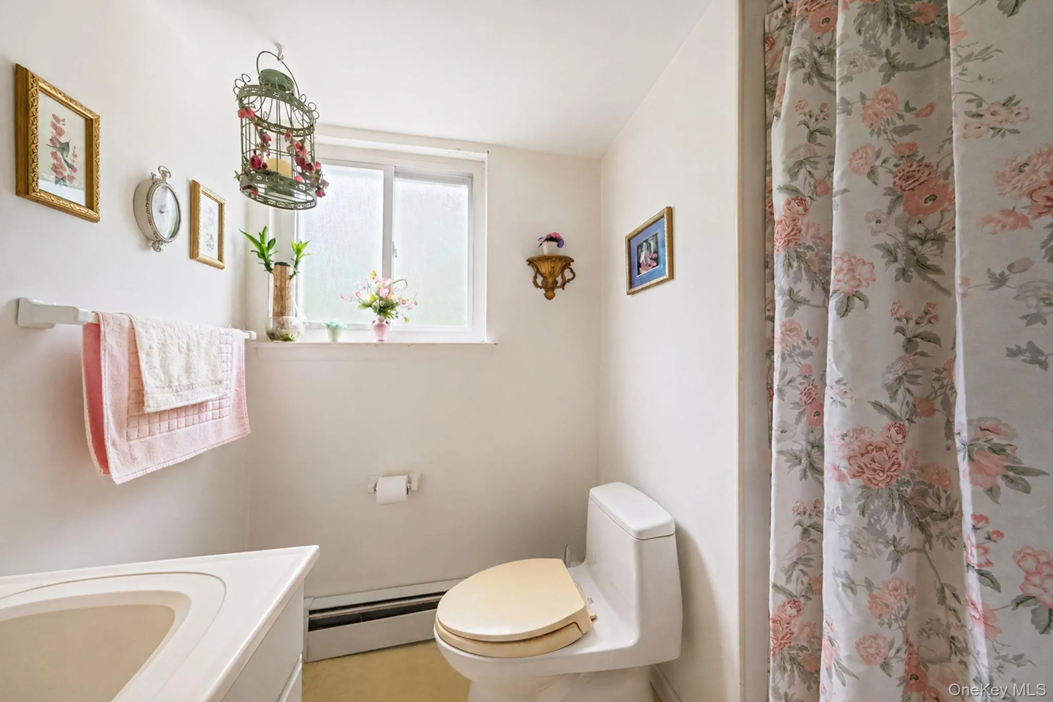 4 Dogwood Avenue, Brookhaven, NY, 4 Bedrooms Bedrooms, 9 Rooms Rooms,2 BathroomsBathrooms,Residential,For Rent,Dogwood,0,1007723 4 Dogwood Avenue, Brookhaven, NY, 4 Bedrooms Bedrooms, 9 Rooms Rooms,2 BathroomsBathrooms,Residential,For Rent,Dogwood,0,1007723