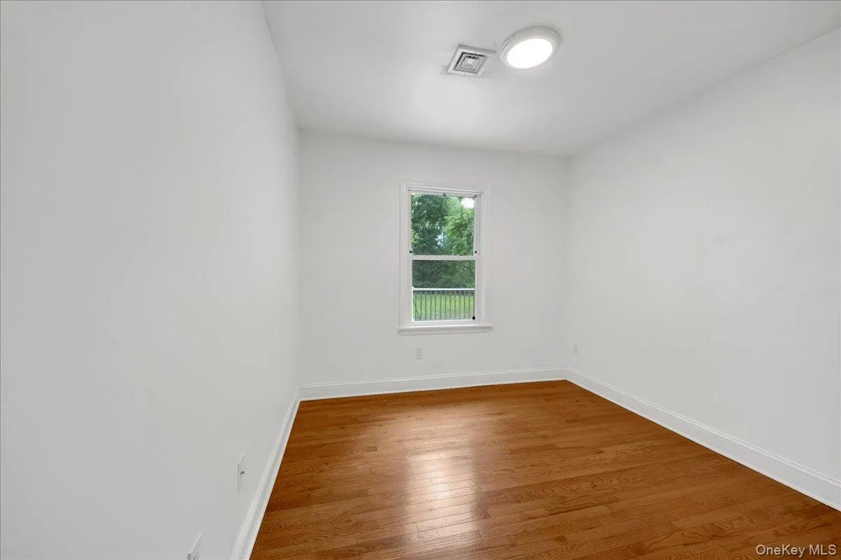 9 Hillside Close, Greenburgh, NY, 3 Bedrooms Bedrooms, 6 Rooms Rooms,2 BathroomsBathrooms,Residential,For Rent,Hillside,0,1007724 9 Hillside Close, Greenburgh, NY, 3 Bedrooms Bedrooms, 6 Rooms Rooms,2 BathroomsBathrooms,Residential,For Rent,Hillside,0,1007724