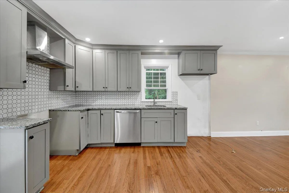 9 Hillside Close, Greenburgh, NY, 3 Bedrooms Bedrooms, 6 Rooms Rooms,2 BathroomsBathrooms,Residential,For Rent,Hillside,0,1007724 9 Hillside Close, Greenburgh, NY, 3 Bedrooms Bedrooms, 6 Rooms Rooms,2 BathroomsBathrooms,Residential,For Rent,Hillside,0,1007724