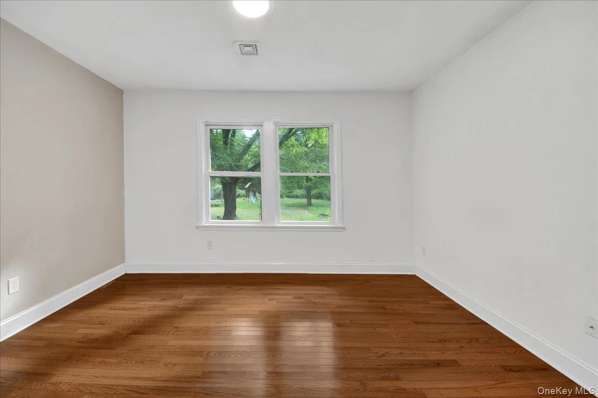 9 Hillside Close, Greenburgh, NY, 3 Bedrooms Bedrooms, 6 Rooms Rooms,2 BathroomsBathrooms,Residential,For Rent,Hillside,0,1007724 9 Hillside Close, Greenburgh, NY, 3 Bedrooms Bedrooms, 6 Rooms Rooms,2 BathroomsBathrooms,Residential,For Rent,Hillside,0,1007724