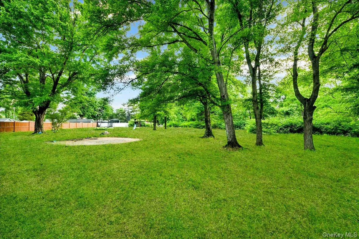 9 Hillside Close, Greenburgh, NY, 3 Bedrooms Bedrooms, 6 Rooms Rooms,2 BathroomsBathrooms,Residential,For Rent,Hillside,0,1007724 9 Hillside Close, Greenburgh, NY, 3 Bedrooms Bedrooms, 6 Rooms Rooms,2 BathroomsBathrooms,Residential,For Rent,Hillside,0,1007724