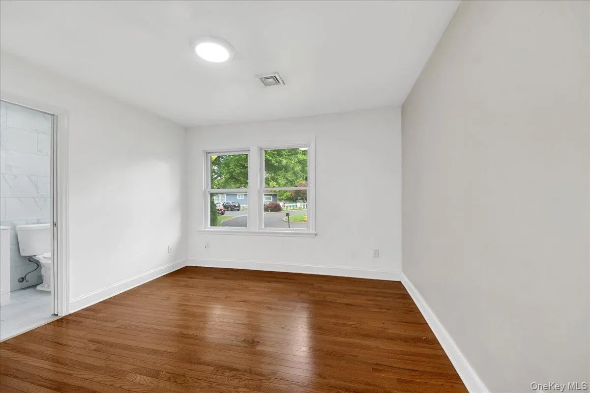 9 Hillside Close, Greenburgh, NY, 3 Bedrooms Bedrooms, 6 Rooms Rooms,2 BathroomsBathrooms,Residential,For Rent,Hillside,0,1007724 9 Hillside Close, Greenburgh, NY, 3 Bedrooms Bedrooms, 6 Rooms Rooms,2 BathroomsBathrooms,Residential,For Rent,Hillside,0,1007724