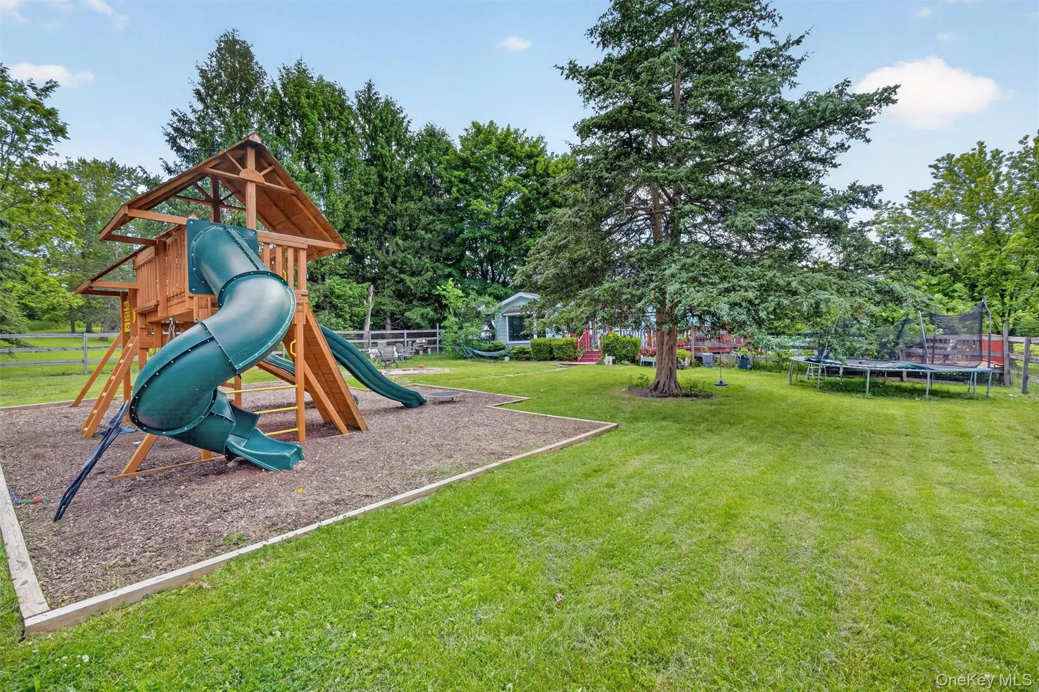 82 Barnes Road, Blooming Grove, NY, 3 Bedrooms Bedrooms, 8 Rooms Rooms,1 BathroomBathrooms,Residential,For Rent,Barnes,0,1007728 82 Barnes Road, Blooming Grove, NY, 3 Bedrooms Bedrooms, 8 Rooms Rooms,1 BathroomBathrooms,Residential,For Rent,Barnes,0,1007728