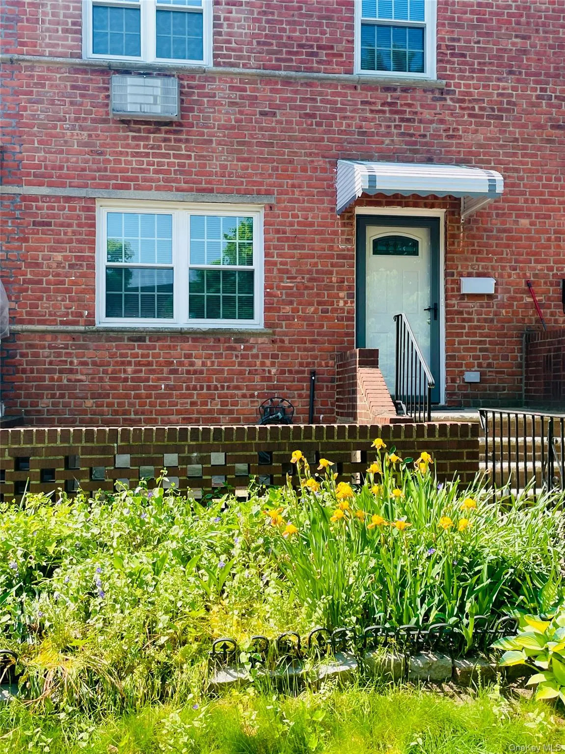 15022 58th Avenue, New York, NY, 3 Bedrooms Bedrooms, 3 Rooms Rooms,1 BathroomBathrooms,Residential Lease,For Rent,58th,0,1007734 15022 58th Avenue, New York, NY, 3 Bedrooms Bedrooms, 3 Rooms Rooms,1 BathroomBathrooms,Residential Lease,For Rent,58th,0,1007734