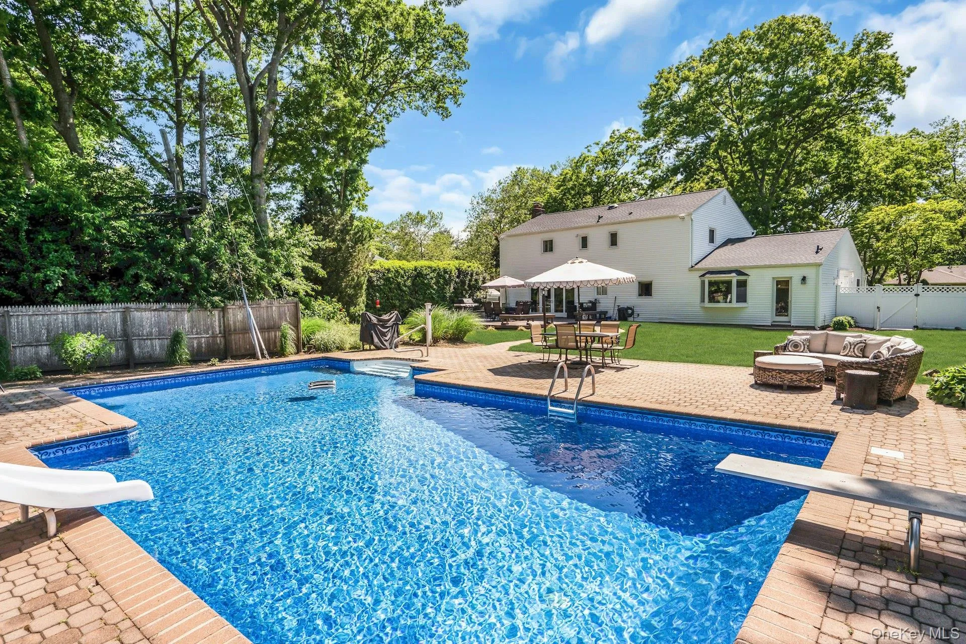65 Shoreham Drive, Huntington, NY, 4 Bedrooms Bedrooms, 10 Rooms Rooms,3 BathroomsBathrooms,Residential,For Rent,Shoreham,0,1007737 65 Shoreham Drive, Huntington, NY, 4 Bedrooms Bedrooms, 10 Rooms Rooms,3 BathroomsBathrooms,Residential,For Rent,Shoreham,0,1007737