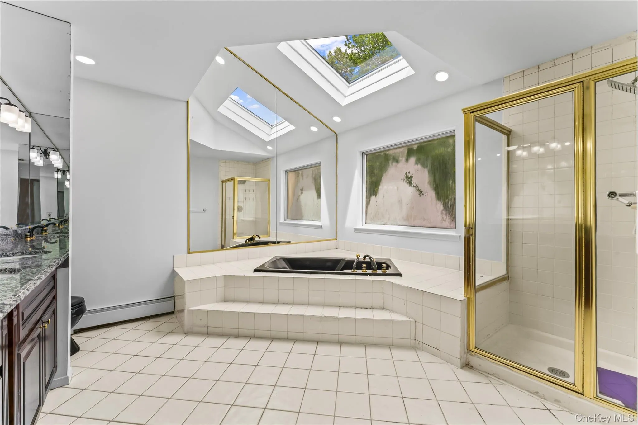 126 Bagatelle Road, Huntington, NY, 4 Bedrooms Bedrooms, 9 Rooms Rooms,2 BathroomsBathrooms,Residential,For Rent,Bagatelle,0,1007738 126 Bagatelle Road, Huntington, NY, 4 Bedrooms Bedrooms, 9 Rooms Rooms,2 BathroomsBathrooms,Residential,For Rent,Bagatelle,0,1007738