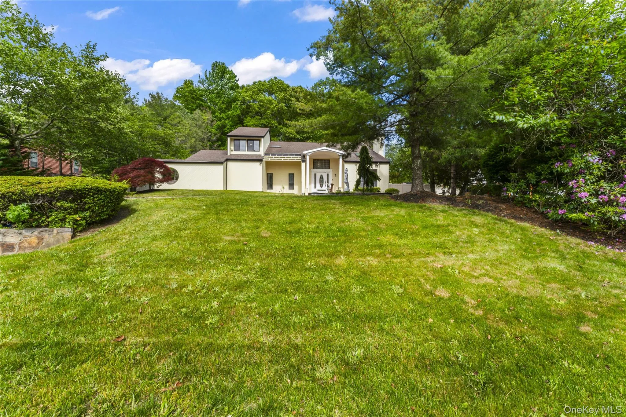 126 Bagatelle Road, Huntington, NY, 4 Bedrooms Bedrooms, 9 Rooms Rooms,2 BathroomsBathrooms,Residential,For Rent,Bagatelle,0,1007738 126 Bagatelle Road, Huntington, NY, 4 Bedrooms Bedrooms, 9 Rooms Rooms,2 BathroomsBathrooms,Residential,For Rent,Bagatelle,0,1007738