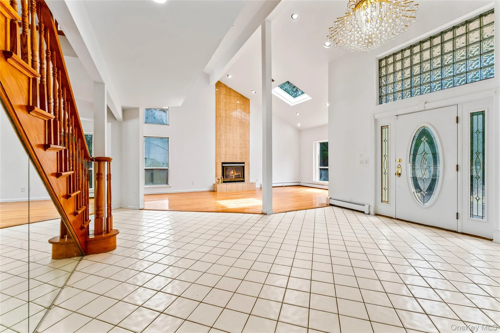 126 Bagatelle Road, Huntington, NY, 4 Bedrooms Bedrooms, 9 Rooms Rooms,2 BathroomsBathrooms,Residential,For Rent,Bagatelle,0,1007738 126 Bagatelle Road, Huntington, NY, 4 Bedrooms Bedrooms, 9 Rooms Rooms,2 BathroomsBathrooms,Residential,For Rent,Bagatelle,0,1007738