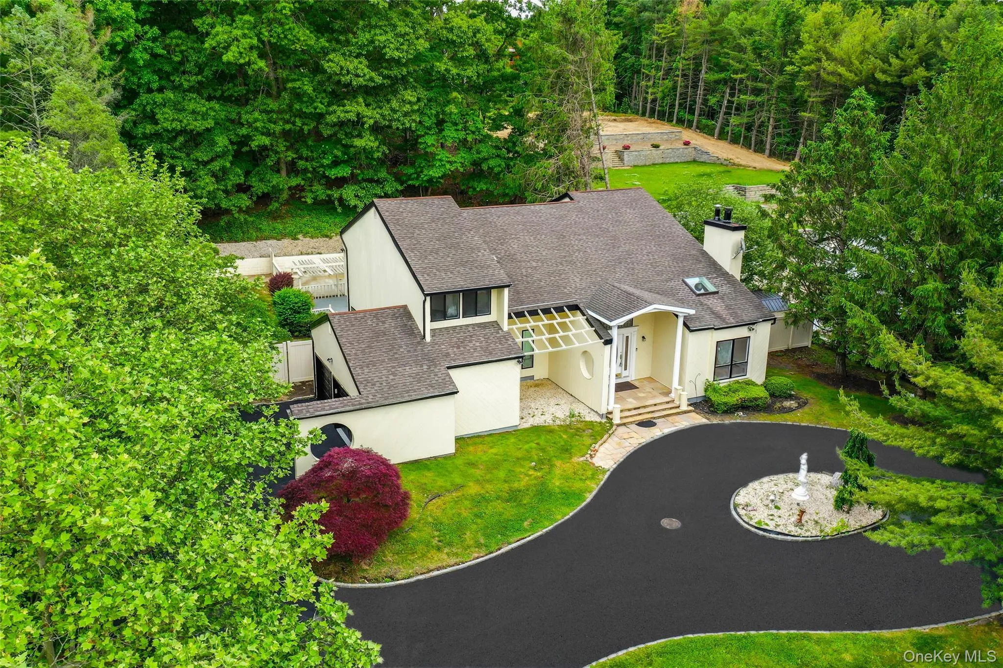 126 Bagatelle Road, Huntington, NY, 4 Bedrooms Bedrooms, 9 Rooms Rooms,2 BathroomsBathrooms,Residential,For Rent,Bagatelle,0,1007738 126 Bagatelle Road, Huntington, NY, 4 Bedrooms Bedrooms, 9 Rooms Rooms,2 BathroomsBathrooms,Residential,For Rent,Bagatelle,0,1007738