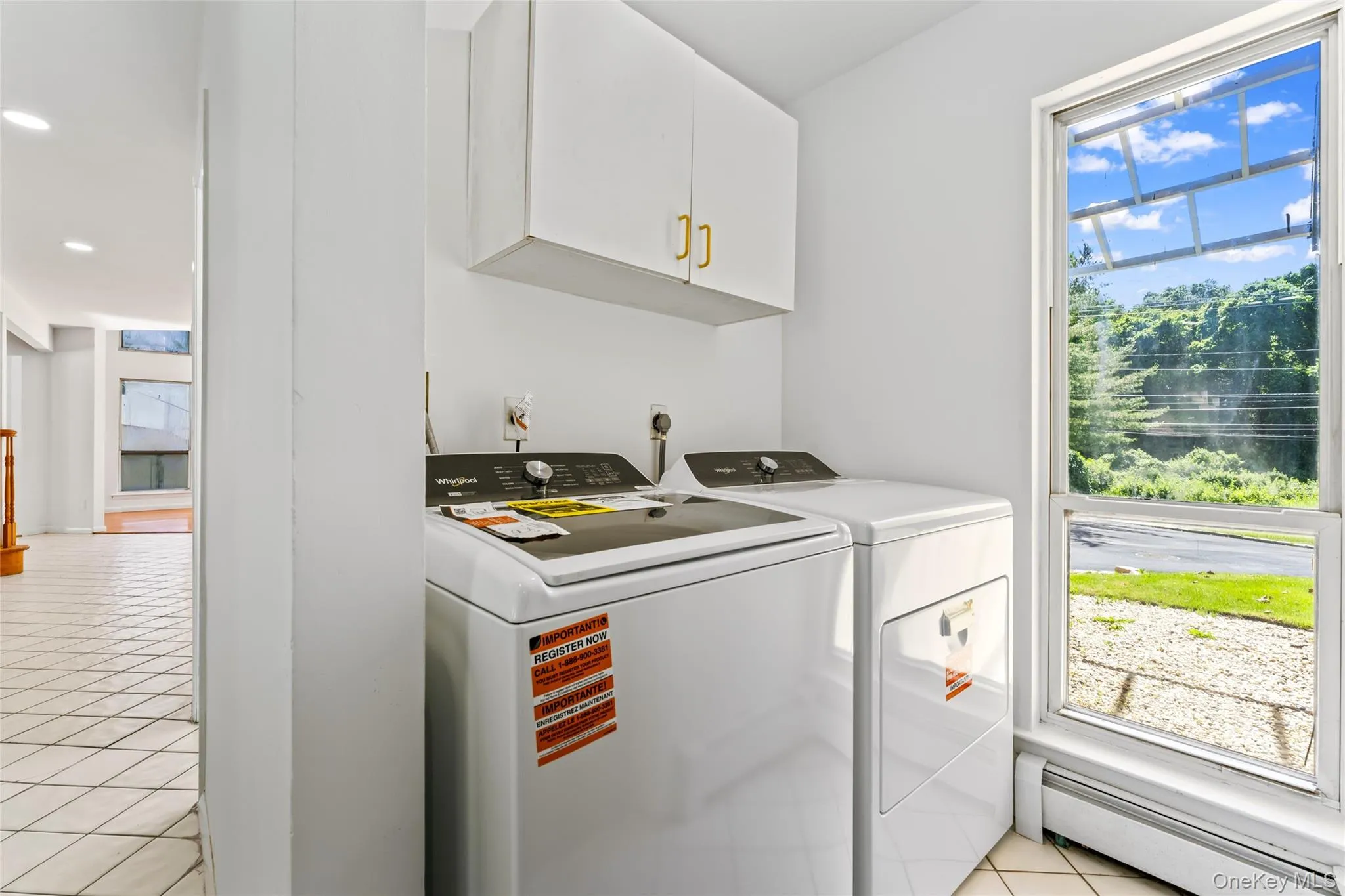 126 Bagatelle Road, Huntington, NY, 4 Bedrooms Bedrooms, 9 Rooms Rooms,2 BathroomsBathrooms,Residential,For Rent,Bagatelle,0,1007738 126 Bagatelle Road, Huntington, NY, 4 Bedrooms Bedrooms, 9 Rooms Rooms,2 BathroomsBathrooms,Residential,For Rent,Bagatelle,0,1007738