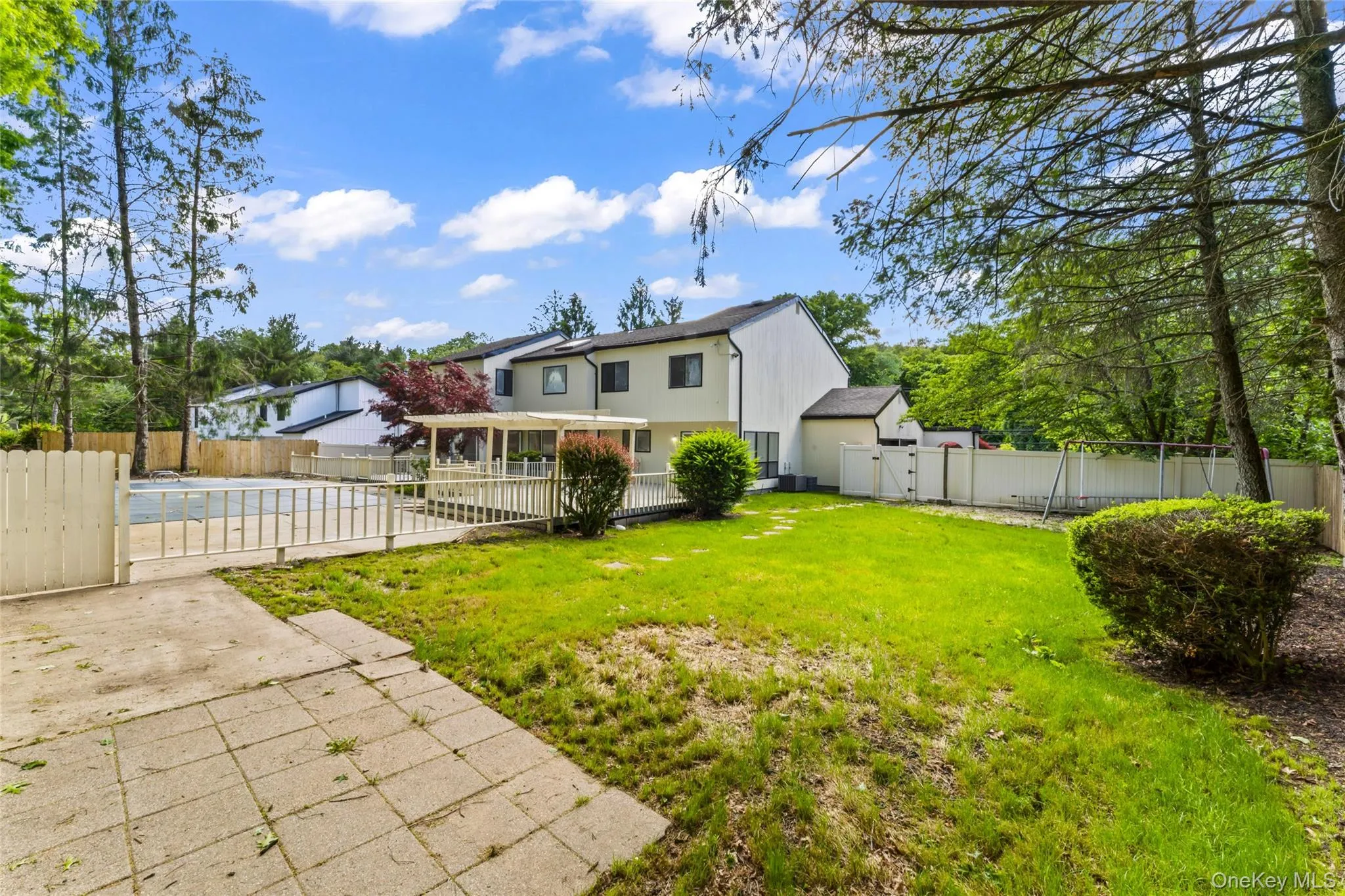 126 Bagatelle Road, Huntington, NY, 4 Bedrooms Bedrooms, 9 Rooms Rooms,2 BathroomsBathrooms,Residential,For Rent,Bagatelle,0,1007738 126 Bagatelle Road, Huntington, NY, 4 Bedrooms Bedrooms, 9 Rooms Rooms,2 BathroomsBathrooms,Residential,For Rent,Bagatelle,0,1007738
