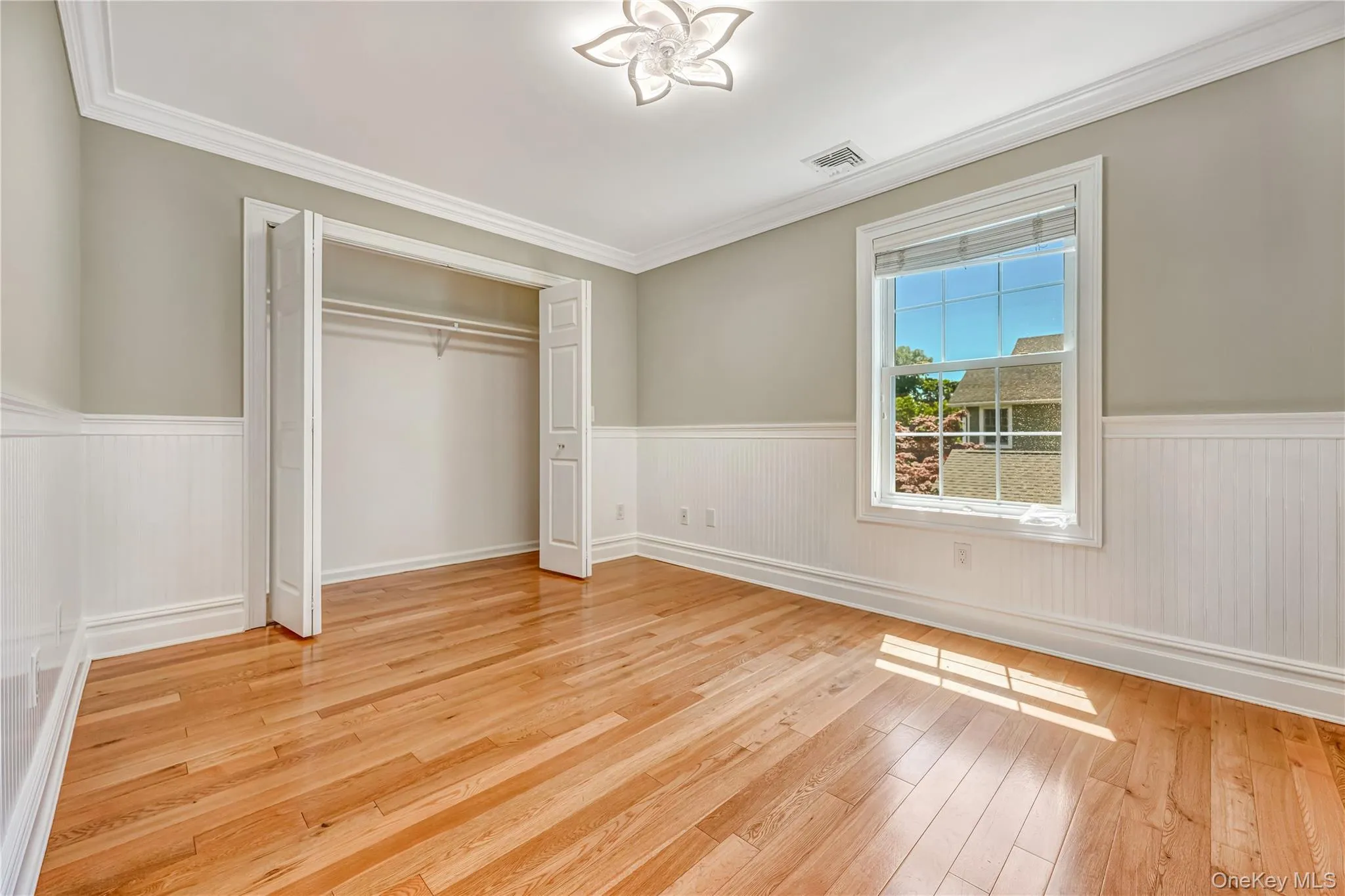 20 Woods Place, Hempstead, NY, 5 Bedrooms Bedrooms, 14 Rooms Rooms,4 BathroomsBathrooms,Residential,For Rent,Woods,0,1007740 20 Woods Place, Hempstead, NY, 5 Bedrooms Bedrooms, 14 Rooms Rooms,4 BathroomsBathrooms,Residential,For Rent,Woods,0,1007740