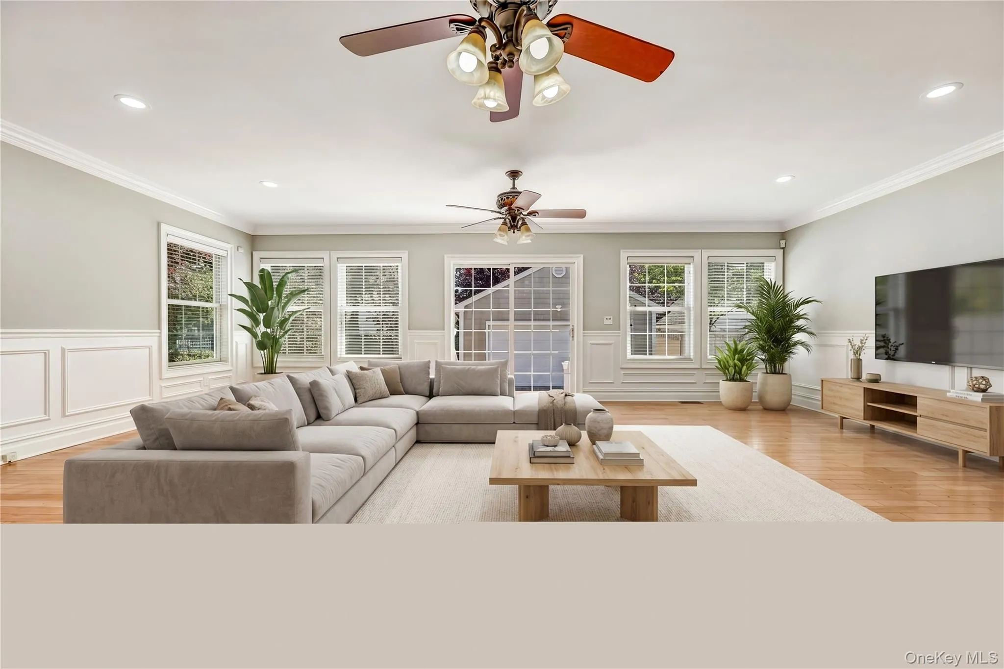 20 Woods Place, Hempstead, NY, 5 Bedrooms Bedrooms, 14 Rooms Rooms,4 BathroomsBathrooms,Residential,For Rent,Woods,0,1007740 20 Woods Place, Hempstead, NY, 5 Bedrooms Bedrooms, 14 Rooms Rooms,4 BathroomsBathrooms,Residential,For Rent,Woods,0,1007740