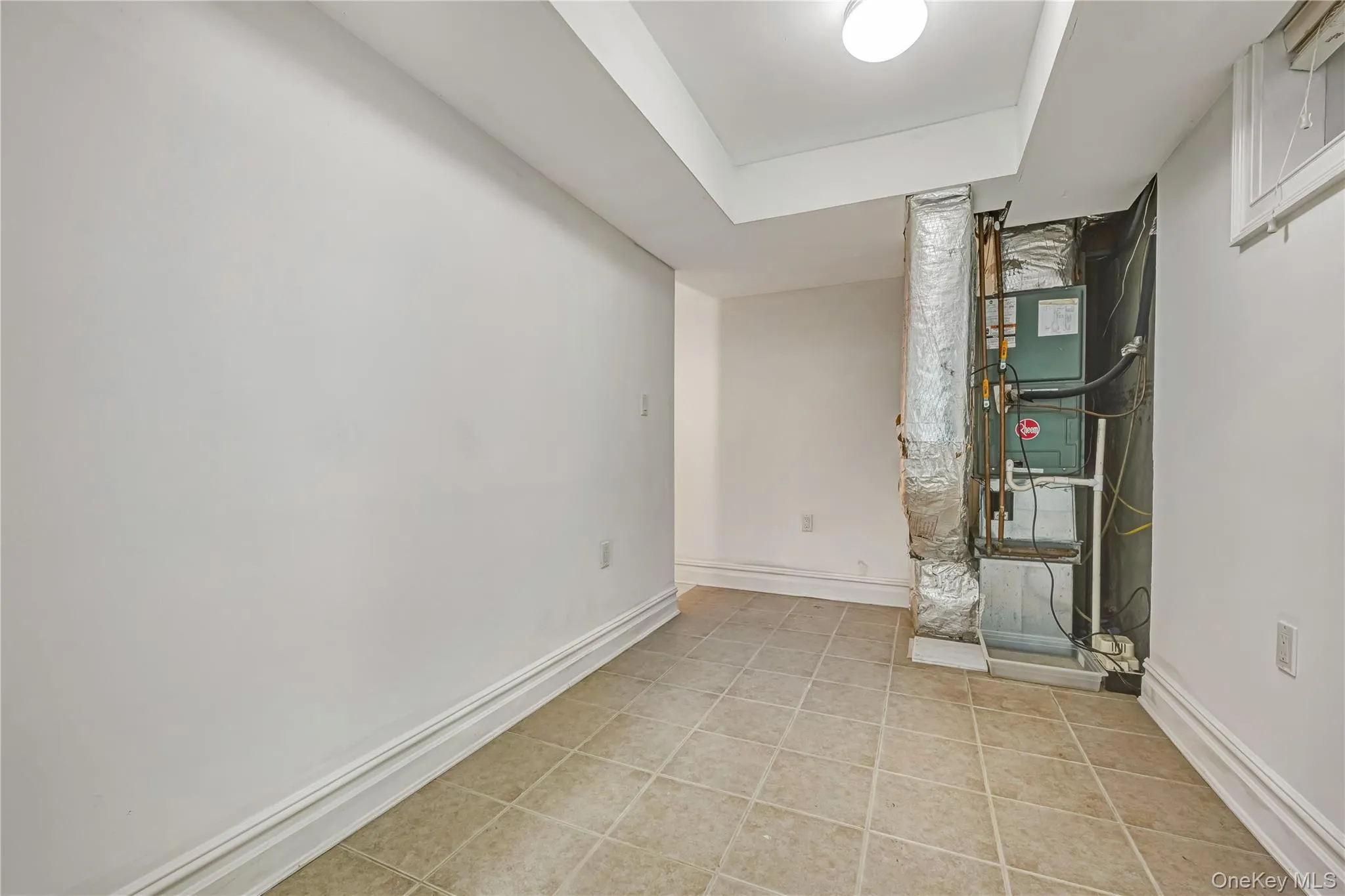 20 Woods Place, Hempstead, NY, 5 Bedrooms Bedrooms, 14 Rooms Rooms,4 BathroomsBathrooms,Residential,For Rent,Woods,0,1007740 20 Woods Place, Hempstead, NY, 5 Bedrooms Bedrooms, 14 Rooms Rooms,4 BathroomsBathrooms,Residential,For Rent,Woods,0,1007740