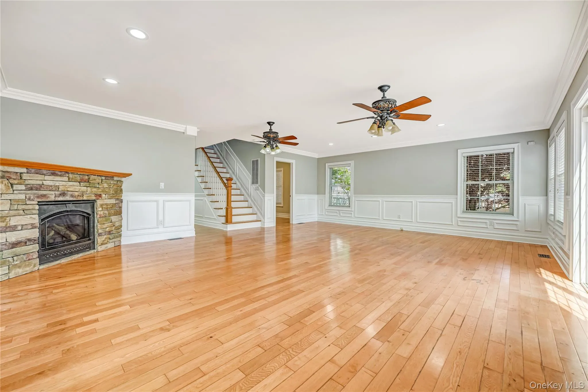 20 Woods Place, Hempstead, NY, 5 Bedrooms Bedrooms, 14 Rooms Rooms,4 BathroomsBathrooms,Residential,For Rent,Woods,0,1007740 20 Woods Place, Hempstead, NY, 5 Bedrooms Bedrooms, 14 Rooms Rooms,4 BathroomsBathrooms,Residential,For Rent,Woods,0,1007740