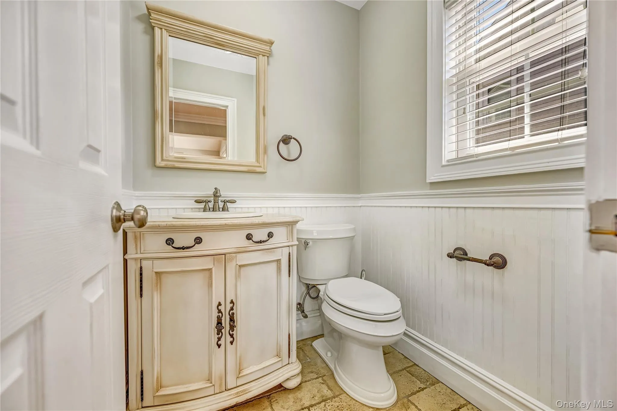20 Woods Place, Hempstead, NY, 5 Bedrooms Bedrooms, 14 Rooms Rooms,4 BathroomsBathrooms,Residential,For Rent,Woods,0,1007740 20 Woods Place, Hempstead, NY, 5 Bedrooms Bedrooms, 14 Rooms Rooms,4 BathroomsBathrooms,Residential,For Rent,Woods,0,1007740