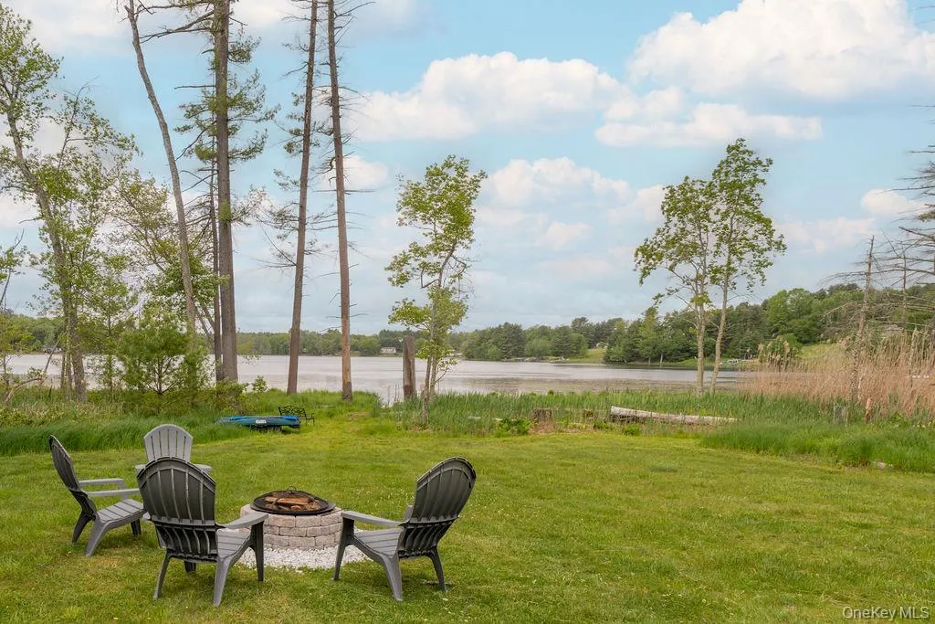113 Airport Road, Highland, NY, 4 Bedrooms Bedrooms, 8 Rooms Rooms,4 BathroomsBathrooms,Residential,For Rent,Airport,0,1007741 113 Airport Road, Highland, NY, 4 Bedrooms Bedrooms, 8 Rooms Rooms,4 BathroomsBathrooms,Residential,For Rent,Airport,0,1007741