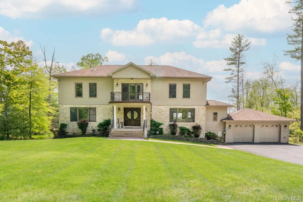 113 Airport Road, Highland, NY, 4 Bedrooms Bedrooms, 8 Rooms Rooms,4 BathroomsBathrooms,Residential,For Rent,Airport,0,1007741 113 Airport Road, Highland, NY, 4 Bedrooms Bedrooms, 8 Rooms Rooms,4 BathroomsBathrooms,Residential,For Rent,Airport,0,1007741