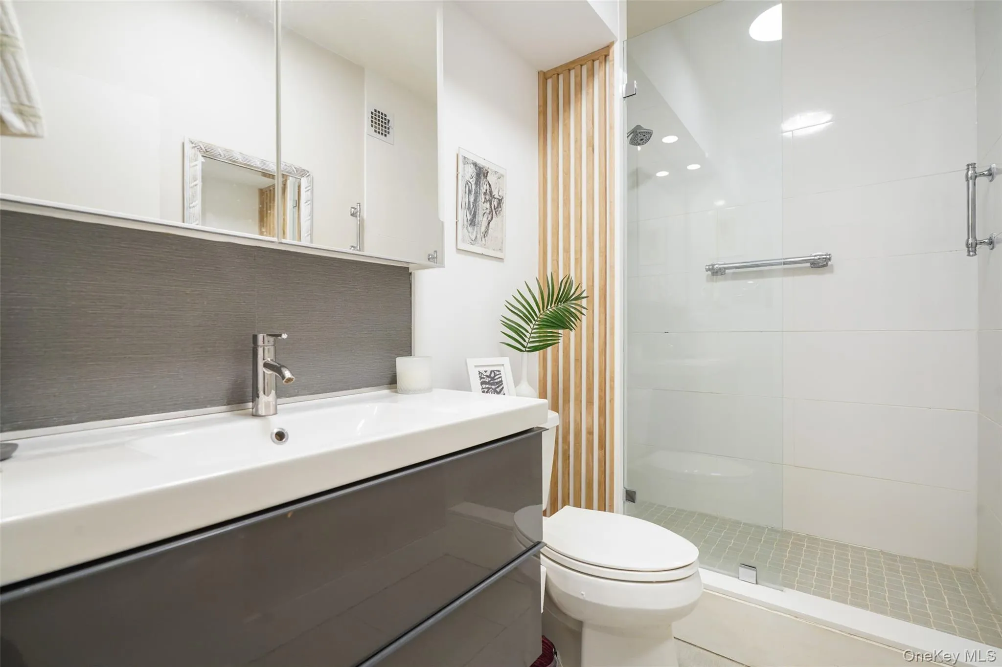 16 Rockledge Avenue, Ossining, NY, 1 Bedroom Bedrooms, 5 Rooms Rooms,1 BathroomBathrooms,Residential,For Rent,Rockledge,0,1007742 16 Rockledge Avenue, Ossining, NY, 1 Bedroom Bedrooms, 5 Rooms Rooms,1 BathroomBathrooms,Residential,For Rent,Rockledge,0,1007742