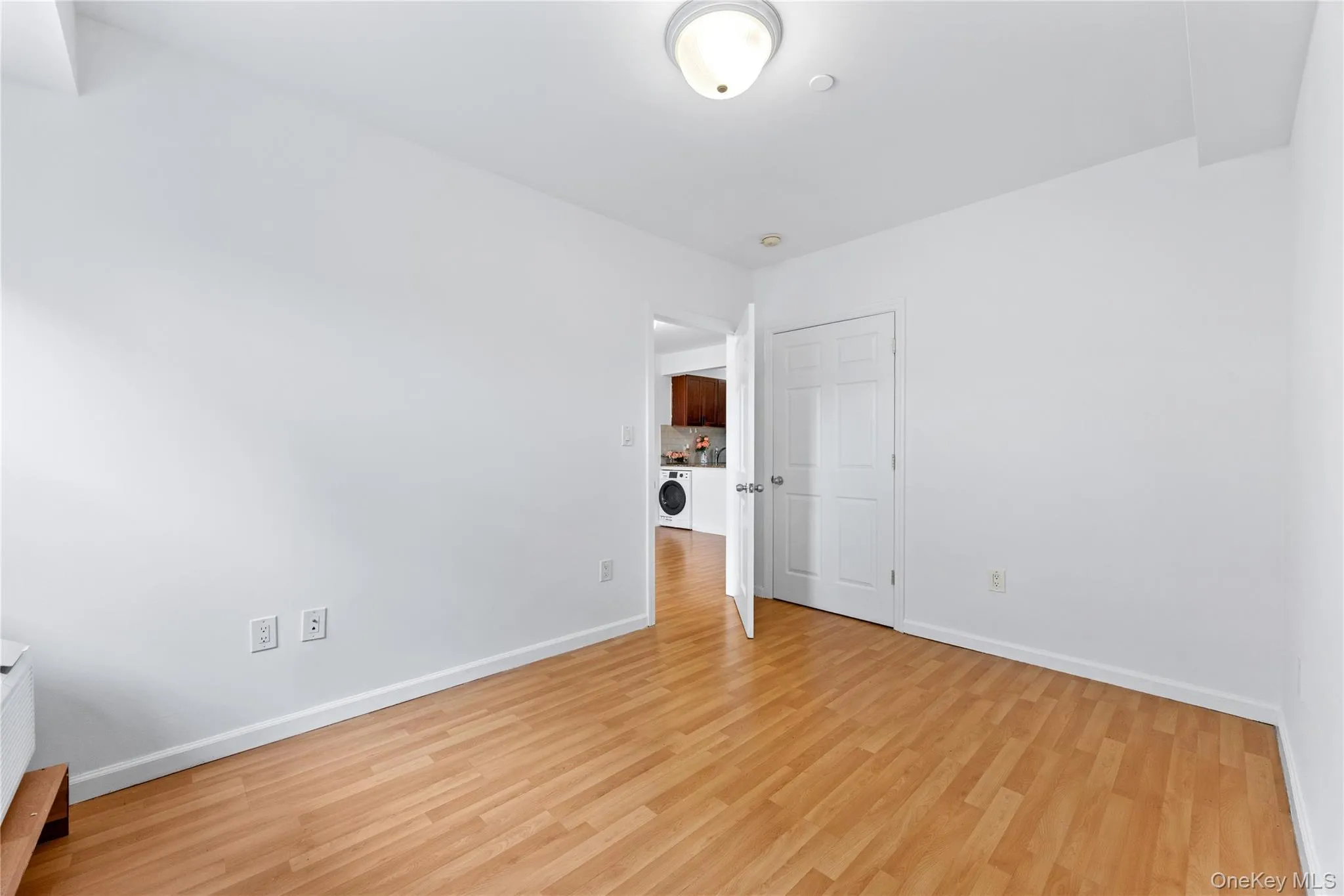71-33 162nd Street, New York, NY, 2 Bedrooms Bedrooms, 5 Rooms Rooms,2 BathroomsBathrooms,Residential,For Rent,162nd,0,1007744 71-33 162nd Street, New York, NY, 2 Bedrooms Bedrooms, 5 Rooms Rooms,2 BathroomsBathrooms,Residential,For Rent,162nd,0,1007744
