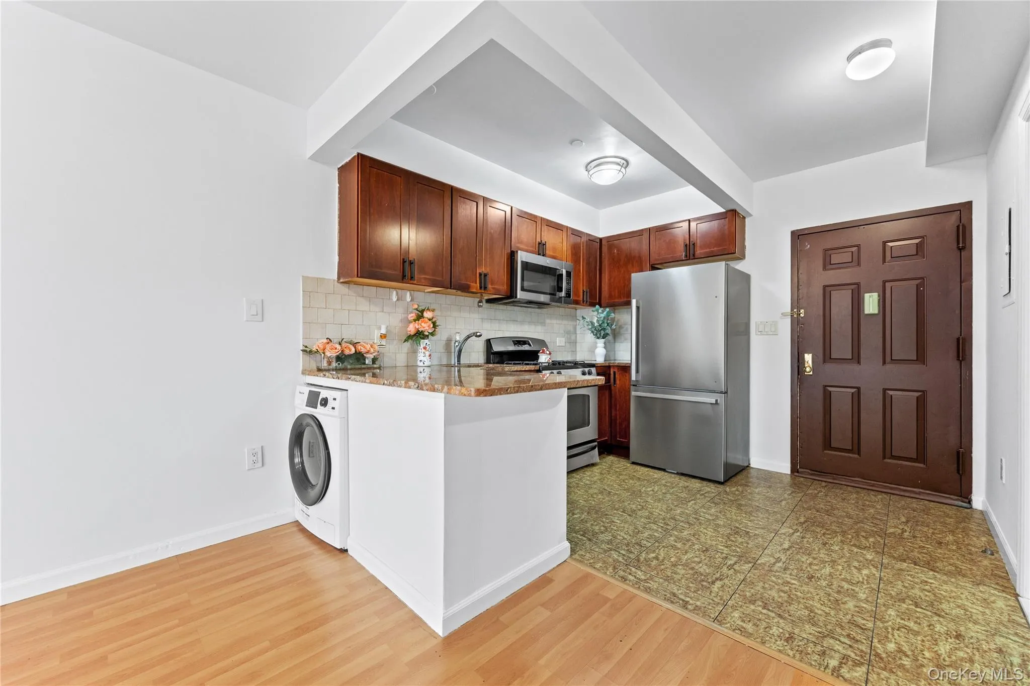 71-33 162nd Street, New York, NY, 2 Bedrooms Bedrooms, 5 Rooms Rooms,2 BathroomsBathrooms,Residential,For Rent,162nd,0,1007744 71-33 162nd Street, New York, NY, 2 Bedrooms Bedrooms, 5 Rooms Rooms,2 BathroomsBathrooms,Residential,For Rent,162nd,0,1007744