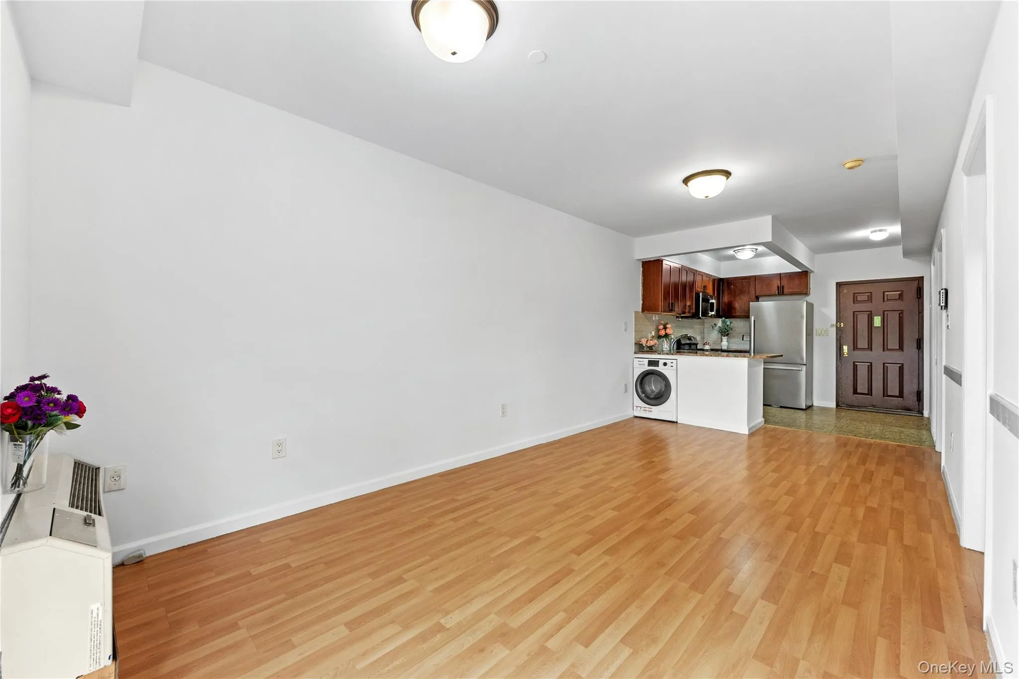 71-33 162nd Street, New York, NY, 2 Bedrooms Bedrooms, 5 Rooms Rooms,2 BathroomsBathrooms,Residential,For Rent,162nd,0,1007744 71-33 162nd Street, New York, NY, 2 Bedrooms Bedrooms, 5 Rooms Rooms,2 BathroomsBathrooms,Residential,For Rent,162nd,0,1007744