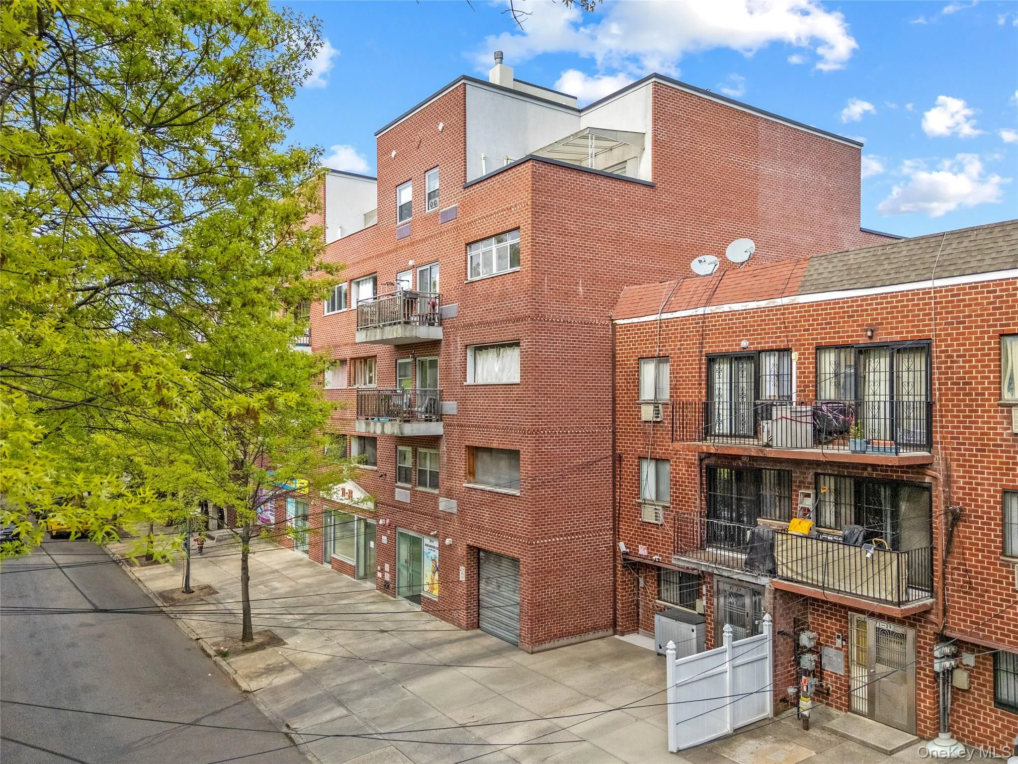 71-33 162nd Street, New York, NY, 2 Bedrooms Bedrooms, 5 Rooms Rooms,2 BathroomsBathrooms,Residential,For Rent,162nd,0,1007744 71-33 162nd Street, New York, NY, 2 Bedrooms Bedrooms, 5 Rooms Rooms,2 BathroomsBathrooms,Residential,For Rent,162nd,0,1007744