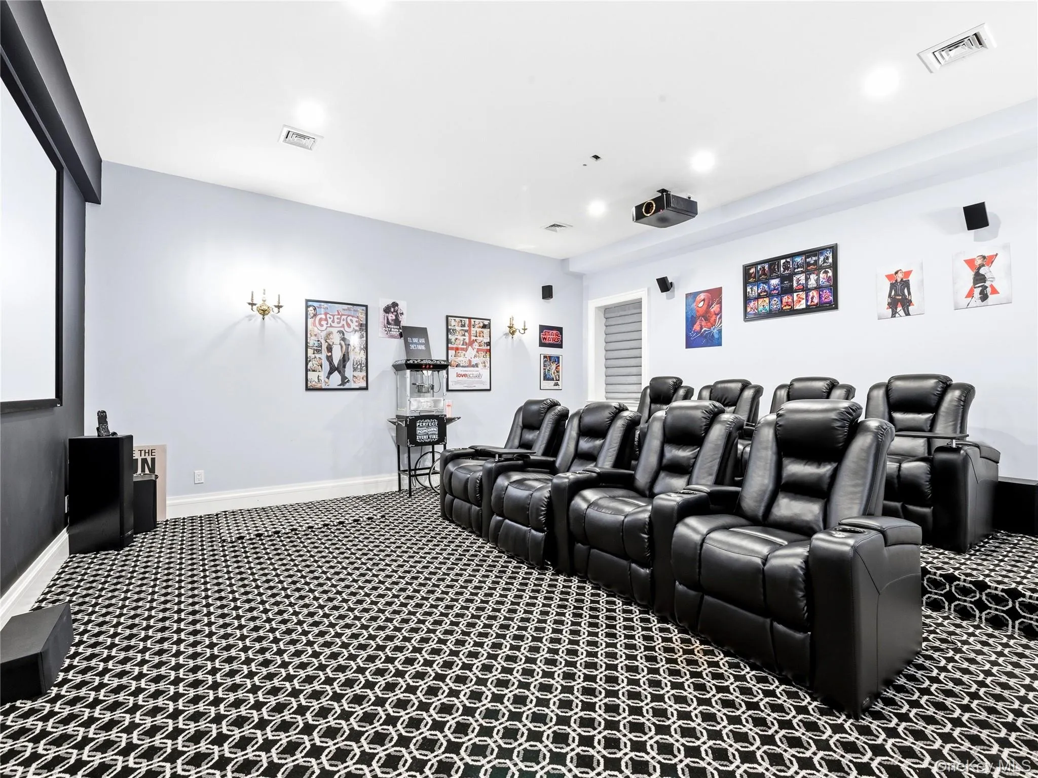 55 Plymouth Road, North Hempstead, NY, 6 Bedrooms Bedrooms, 12 Rooms Rooms,7 BathroomsBathrooms,Residential,For Rent,Plymouth,0,1007749 55 Plymouth Road, North Hempstead, NY, 6 Bedrooms Bedrooms, 12 Rooms Rooms,7 BathroomsBathrooms,Residential,For Rent,Plymouth,0,1007749
