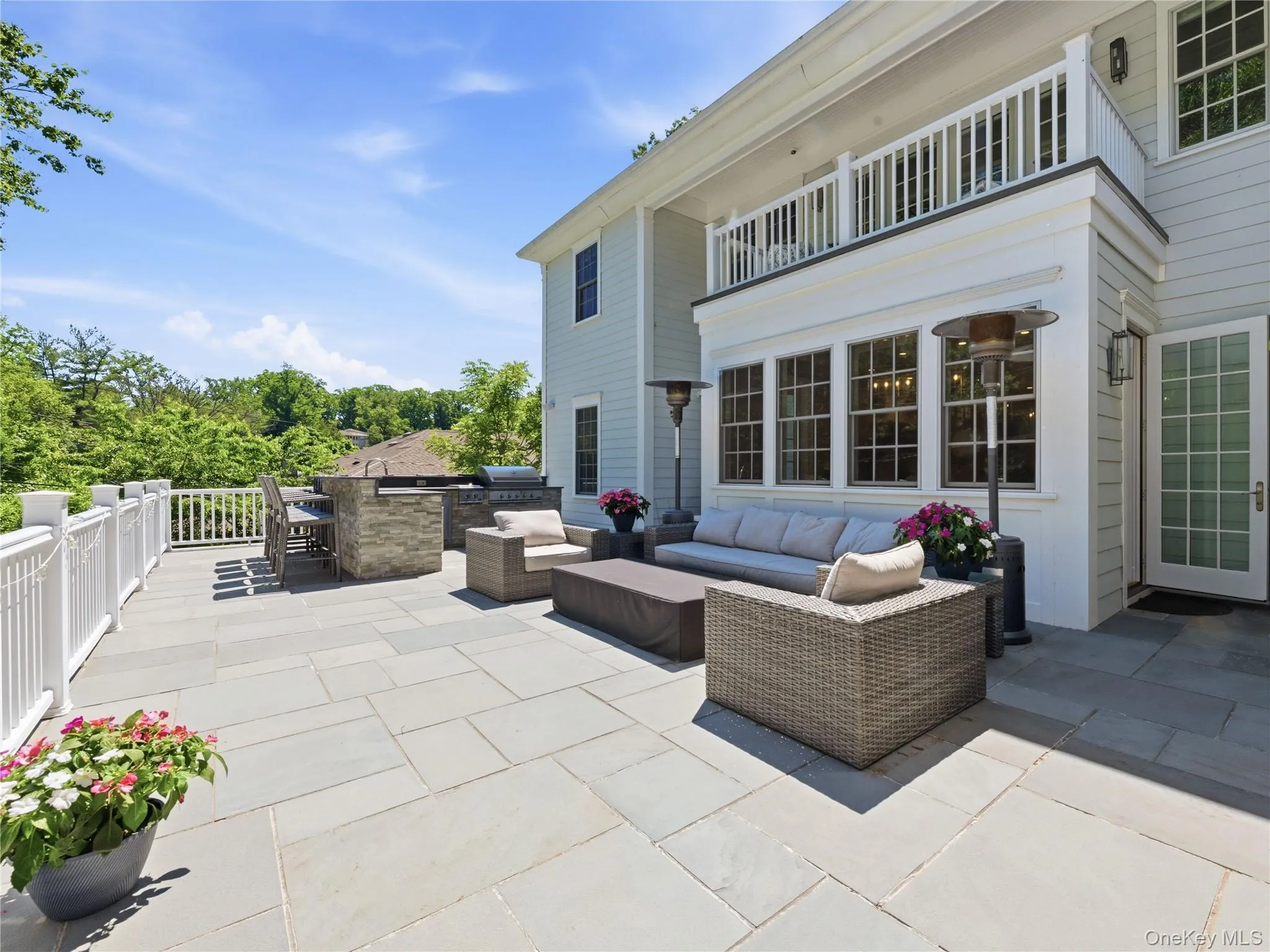55 Plymouth Road, North Hempstead, NY, 6 Bedrooms Bedrooms, 12 Rooms Rooms,7 BathroomsBathrooms,Residential,For Rent,Plymouth,0,1007749 55 Plymouth Road, North Hempstead, NY, 6 Bedrooms Bedrooms, 12 Rooms Rooms,7 BathroomsBathrooms,Residential,For Rent,Plymouth,0,1007749