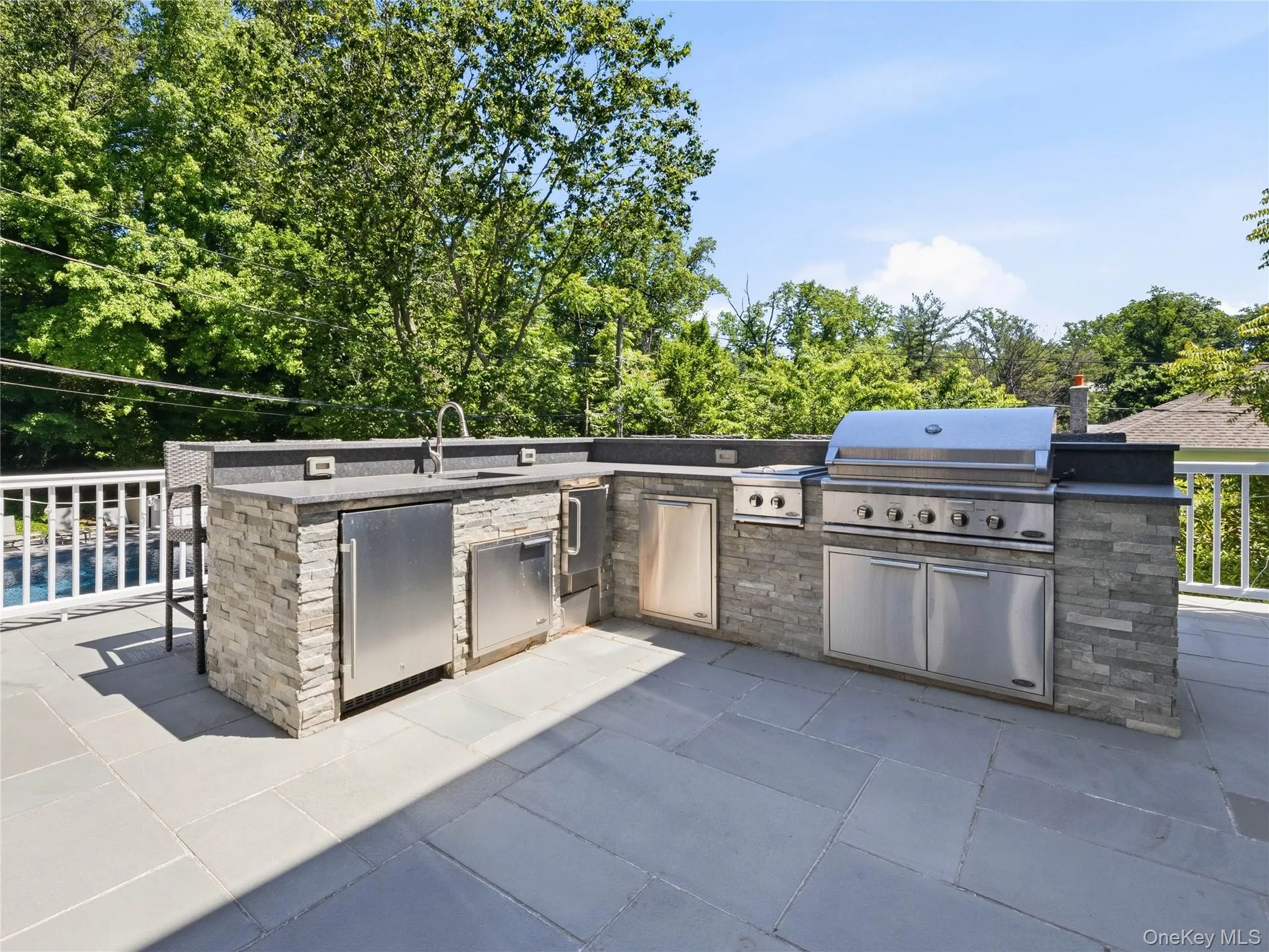 55 Plymouth Road, North Hempstead, NY, 6 Bedrooms Bedrooms, 12 Rooms Rooms,7 BathroomsBathrooms,Residential,For Rent,Plymouth,0,1007749 55 Plymouth Road, North Hempstead, NY, 6 Bedrooms Bedrooms, 12 Rooms Rooms,7 BathroomsBathrooms,Residential,For Rent,Plymouth,0,1007749
