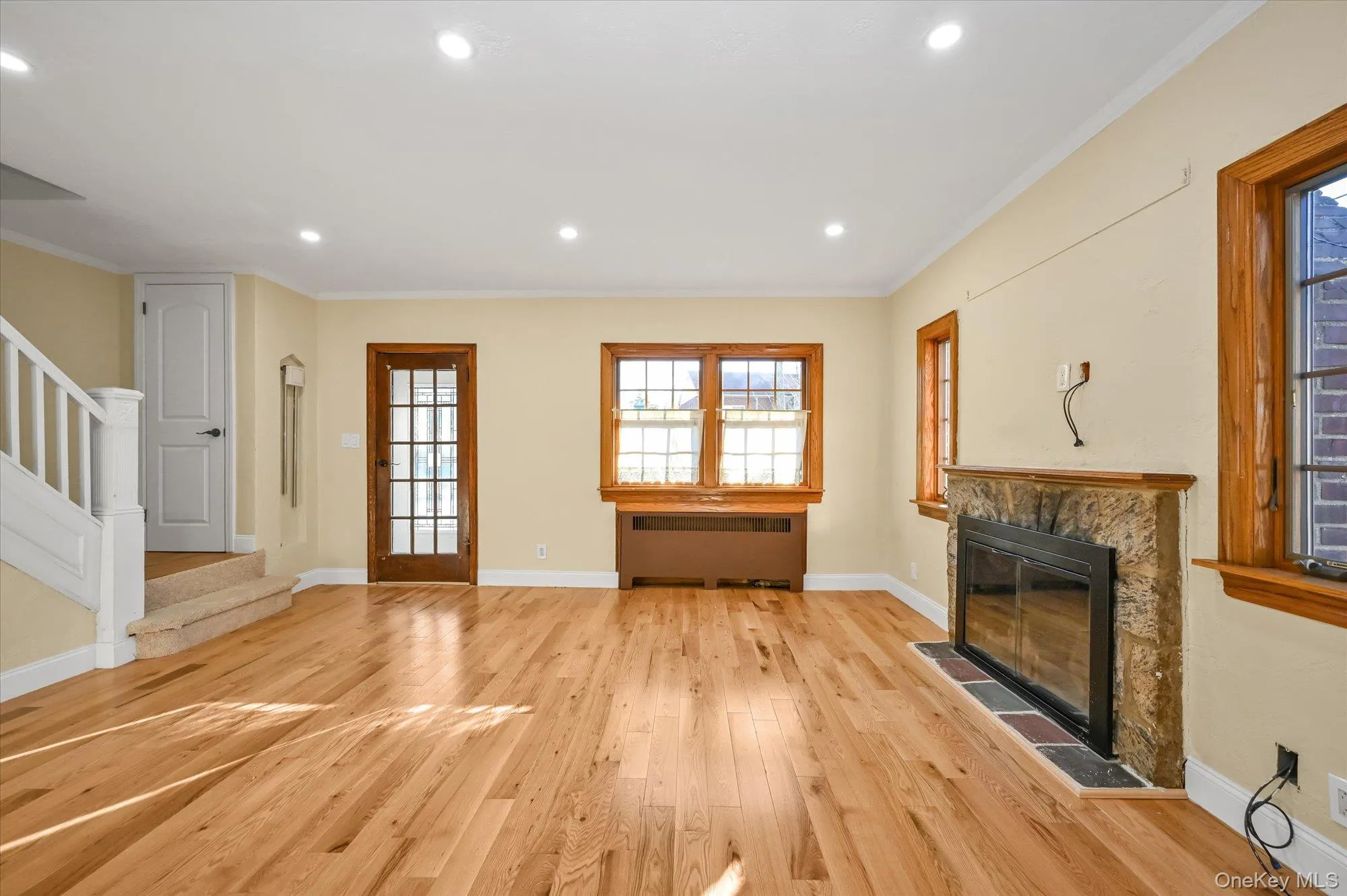 85-11 Eton Street, New York, NY, 3 Bedrooms Bedrooms, 10 Rooms Rooms,2 BathroomsBathrooms,Residential,For Rent,Eton,0,1007751 85-11 Eton Street, New York, NY, 3 Bedrooms Bedrooms, 10 Rooms Rooms,2 BathroomsBathrooms,Residential,For Rent,Eton,0,1007751