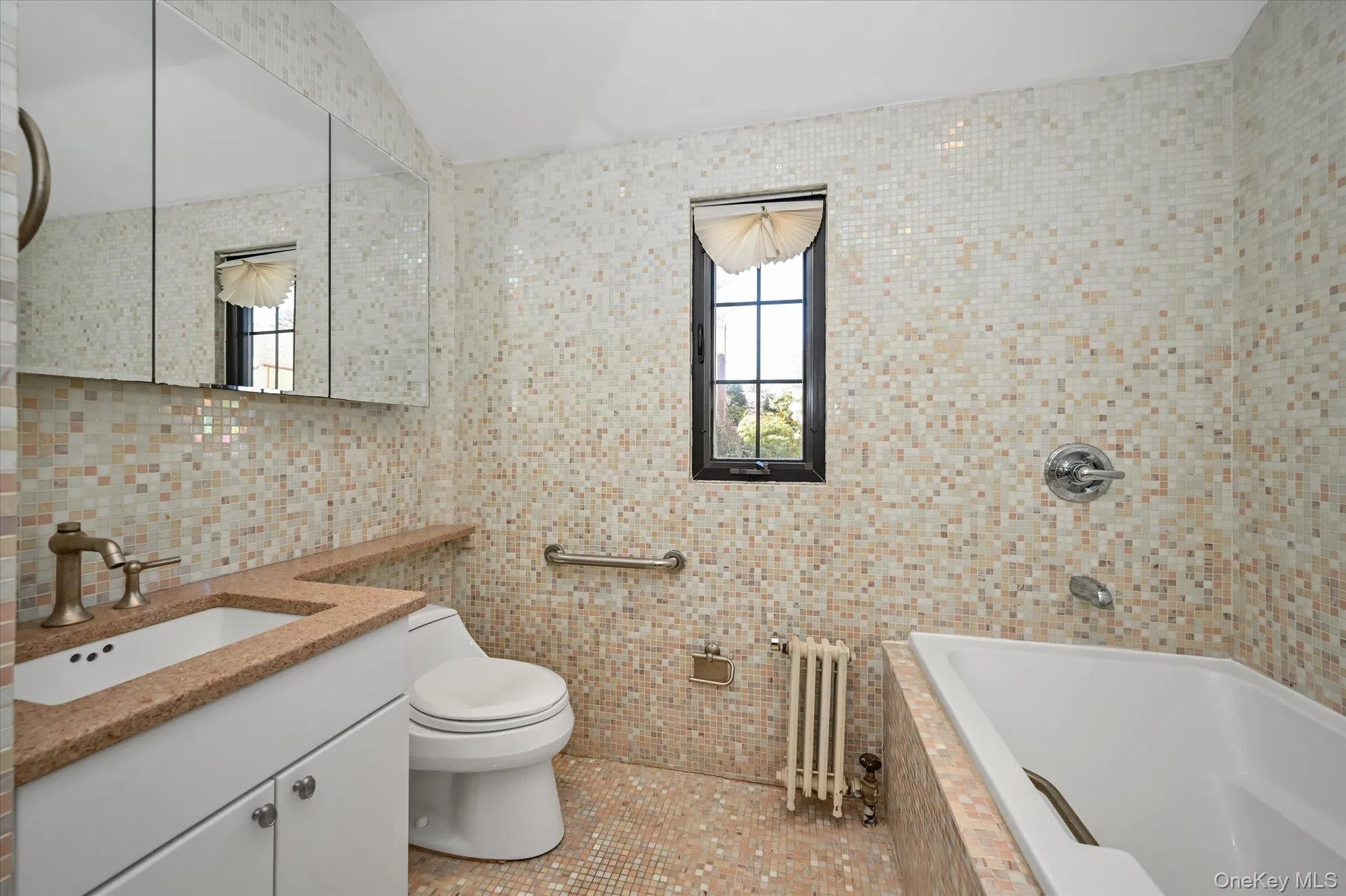 85-11 Eton Street, New York, NY, 3 Bedrooms Bedrooms, 10 Rooms Rooms,2 BathroomsBathrooms,Residential,For Rent,Eton,0,1007751 85-11 Eton Street, New York, NY, 3 Bedrooms Bedrooms, 10 Rooms Rooms,2 BathroomsBathrooms,Residential,For Rent,Eton,0,1007751