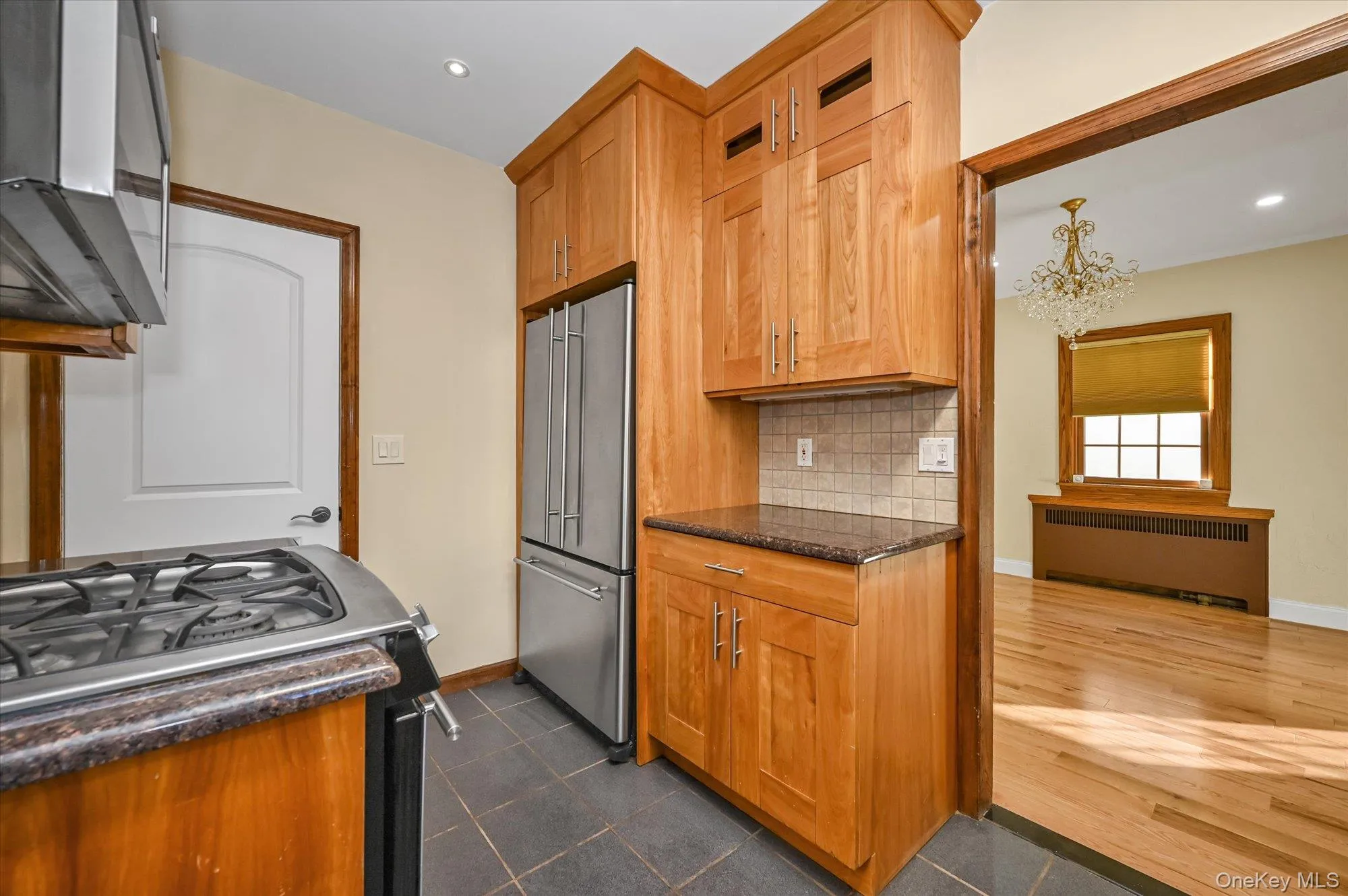 85-11 Eton Street, New York, NY, 3 Bedrooms Bedrooms, 10 Rooms Rooms,2 BathroomsBathrooms,Residential,For Rent,Eton,0,1007751 85-11 Eton Street, New York, NY, 3 Bedrooms Bedrooms, 10 Rooms Rooms,2 BathroomsBathrooms,Residential,For Rent,Eton,0,1007751