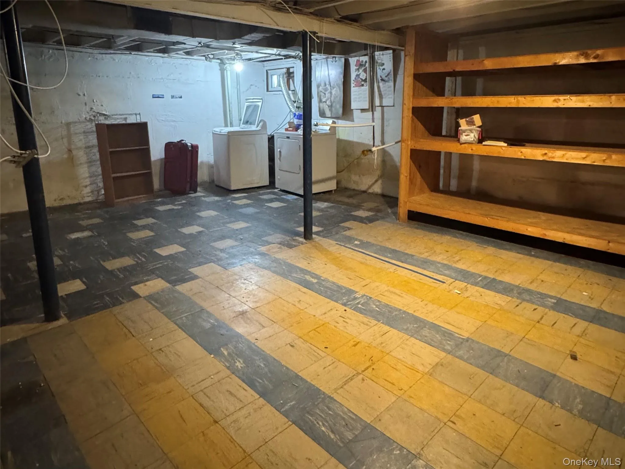 253 Eagle Avenue, Hempstead, NY, 4 Bedrooms Bedrooms, 7 Rooms Rooms,2 BathroomsBathrooms,Residential,For Rent,Eagle,0,1007753 253 Eagle Avenue, Hempstead, NY, 4 Bedrooms Bedrooms, 7 Rooms Rooms,2 BathroomsBathrooms,Residential,For Rent,Eagle,0,1007753