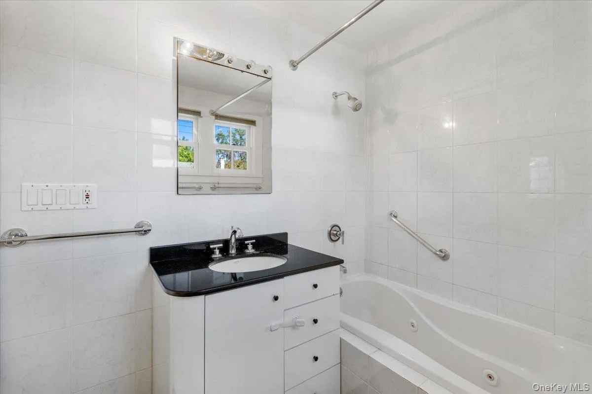 4 Sage Terrace, Scarsdale, NY, 5 Bedrooms Bedrooms, 9 Rooms Rooms,3 BathroomsBathrooms,Residential Lease,For Rent,Sage,0,1007754 4 Sage Terrace, Scarsdale, NY, 5 Bedrooms Bedrooms, 9 Rooms Rooms,3 BathroomsBathrooms,Residential Lease,For Rent,Sage,0,1007754