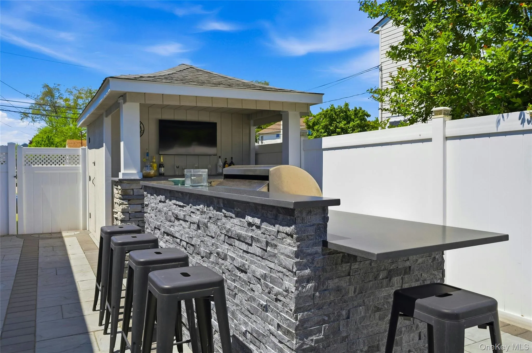 732 5th Street, Babylon, NY, 2 Bedrooms Bedrooms, 6 Rooms Rooms,1 BathroomBathrooms,Residential,For Rent,5th,0,1007755 732 5th Street, Babylon, NY, 2 Bedrooms Bedrooms, 6 Rooms Rooms,1 BathroomBathrooms,Residential,For Rent,5th,0,1007755