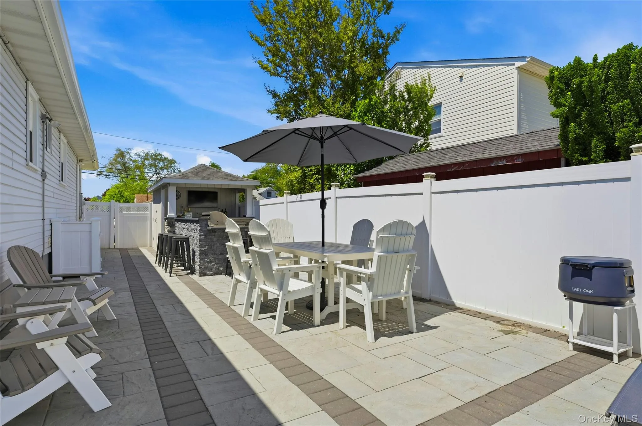732 5th Street, Babylon, NY, 2 Bedrooms Bedrooms, 6 Rooms Rooms,1 BathroomBathrooms,Residential,For Rent,5th,0,1007755 732 5th Street, Babylon, NY, 2 Bedrooms Bedrooms, 6 Rooms Rooms,1 BathroomBathrooms,Residential,For Rent,5th,0,1007755