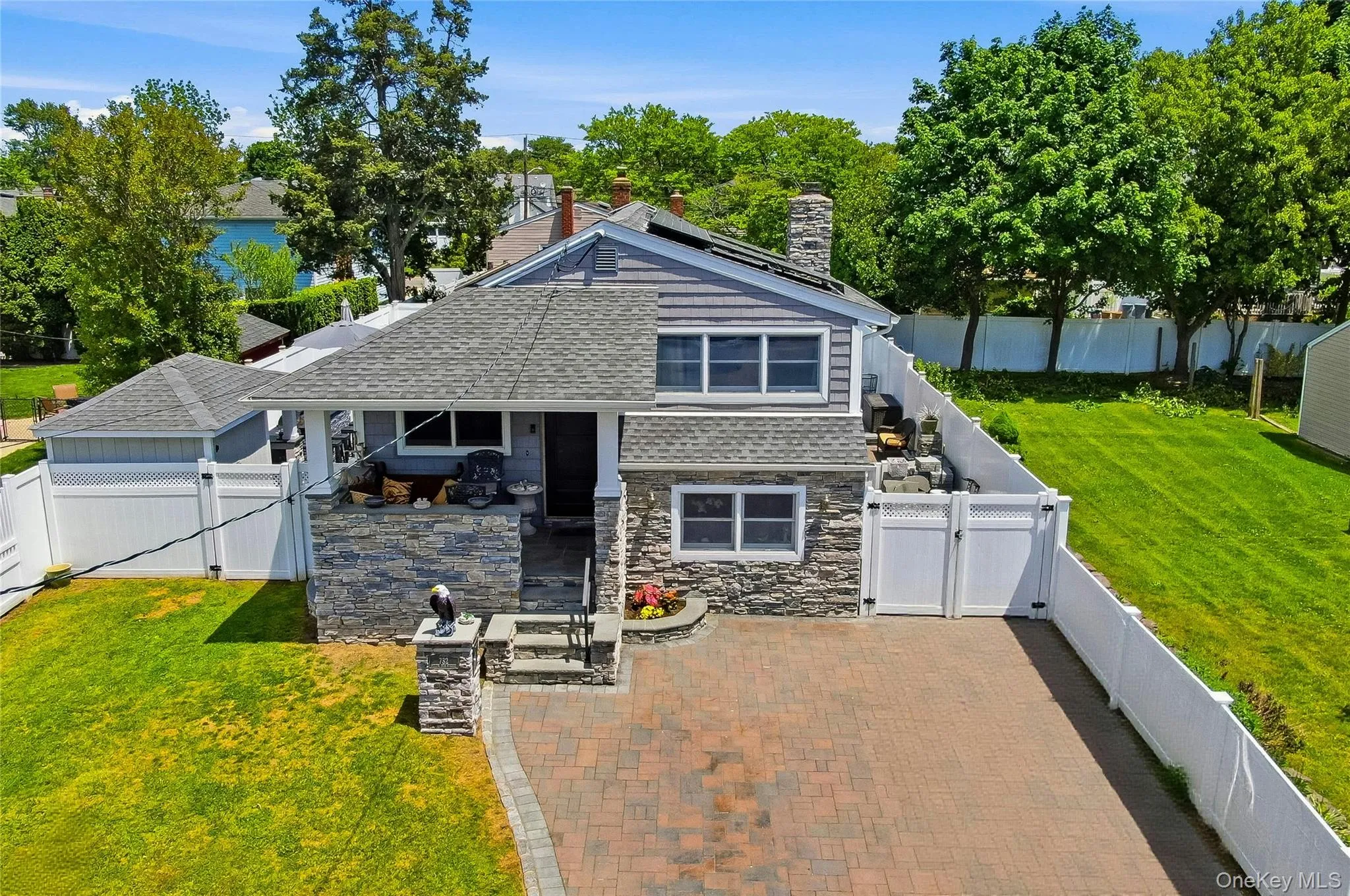 732 5th Street, Babylon, NY, 2 Bedrooms Bedrooms, 6 Rooms Rooms,1 BathroomBathrooms,Residential,For Rent,5th,0,1007755 732 5th Street, Babylon, NY, 2 Bedrooms Bedrooms, 6 Rooms Rooms,1 BathroomBathrooms,Residential,For Rent,5th,0,1007755