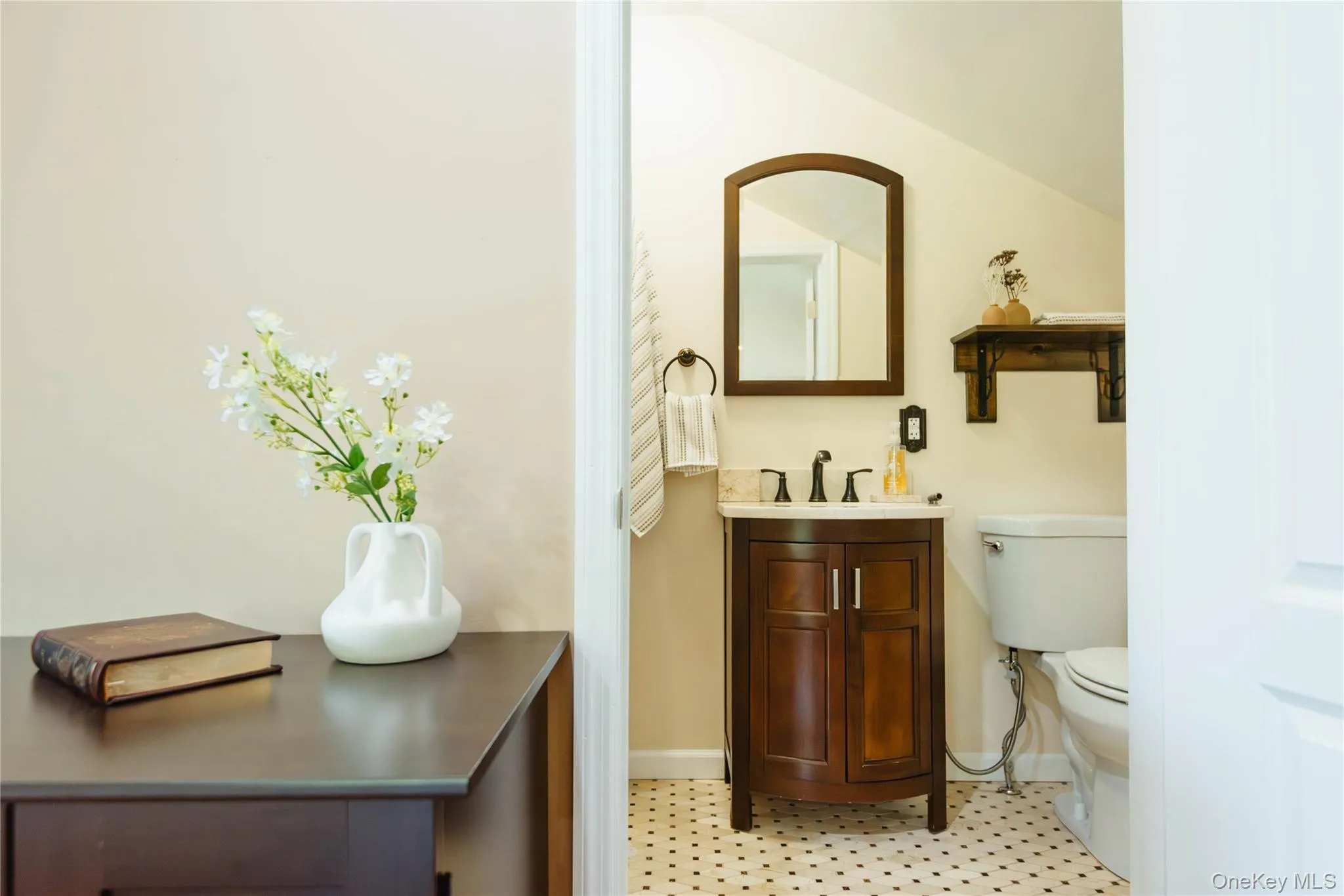 Ensuite bathroom for bedroom #4 Ensuite bathroom for bedroom #4