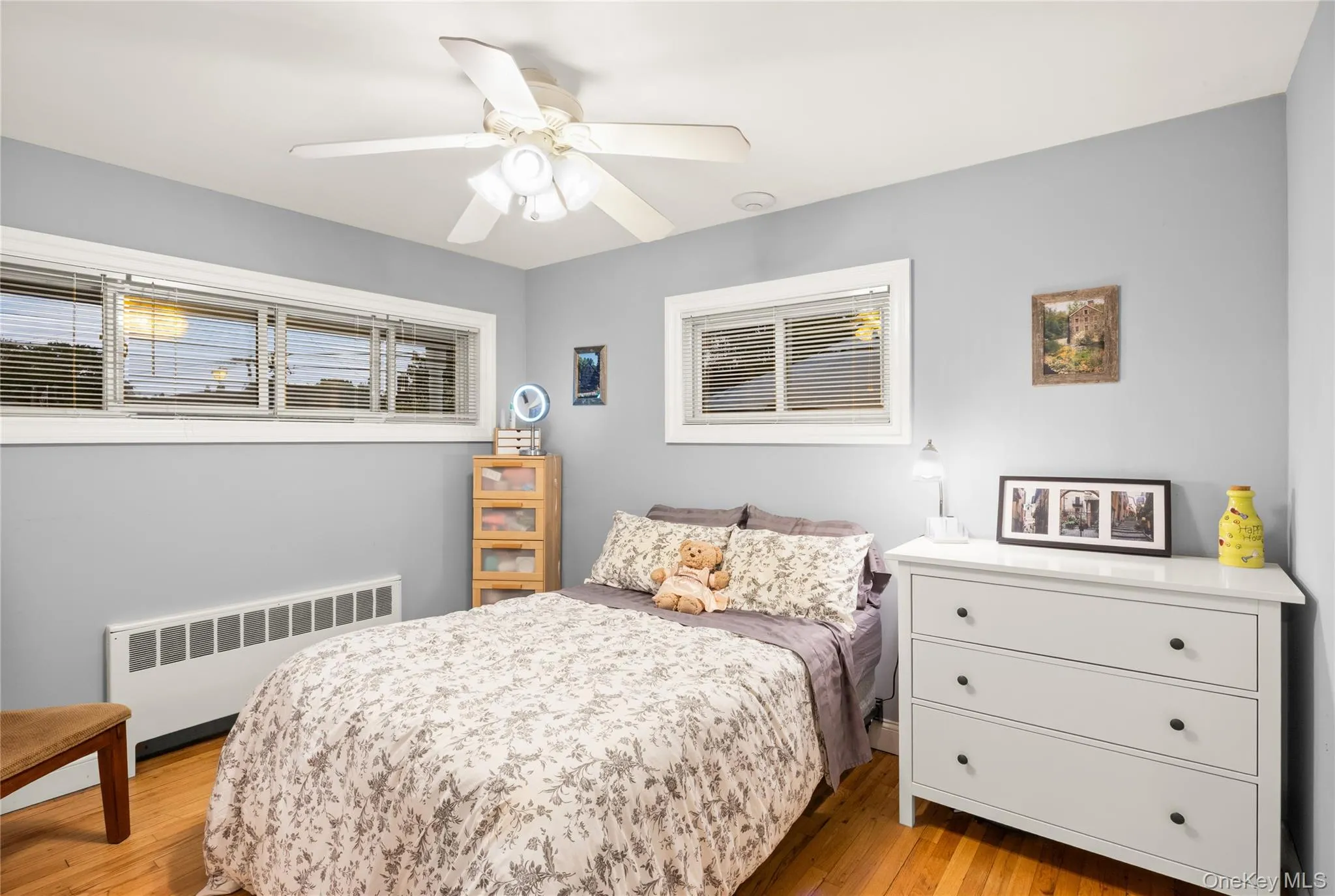 14 Mayo Avenue, Huntington, NY, 3 Bedrooms Bedrooms, 7 Rooms Rooms,1 BathroomBathrooms,Residential,For Rent,Mayo,0,1007762 14 Mayo Avenue, Huntington, NY, 3 Bedrooms Bedrooms, 7 Rooms Rooms,1 BathroomBathrooms,Residential,For Rent,Mayo,0,1007762