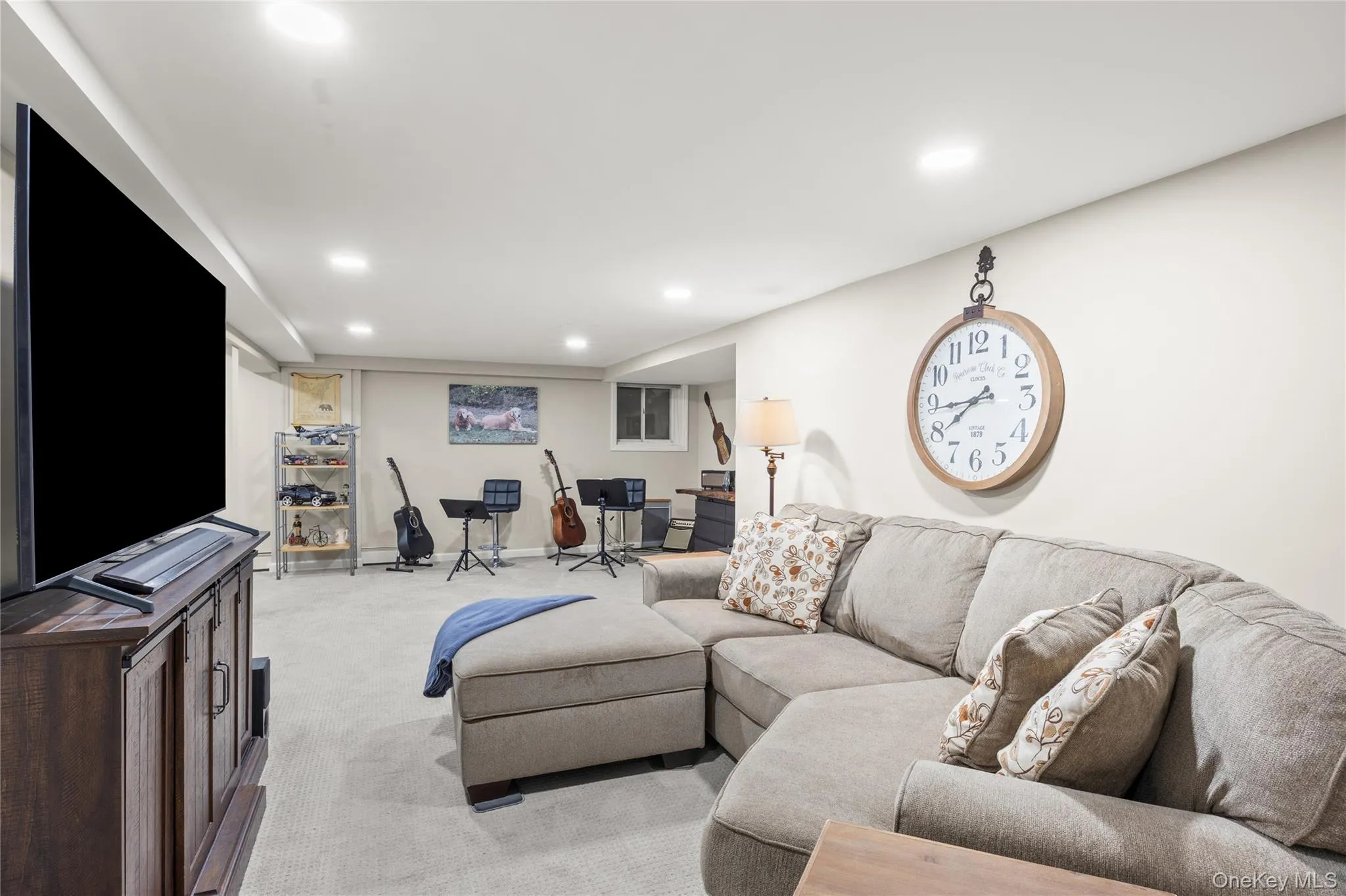 14 Mayo Avenue, Huntington, NY, 3 Bedrooms Bedrooms, 7 Rooms Rooms,1 BathroomBathrooms,Residential,For Rent,Mayo,0,1007762 14 Mayo Avenue, Huntington, NY, 3 Bedrooms Bedrooms, 7 Rooms Rooms,1 BathroomBathrooms,Residential,For Rent,Mayo,0,1007762