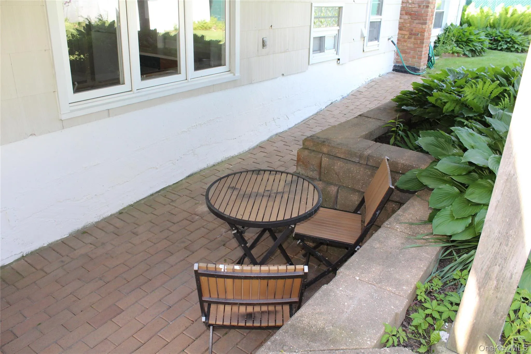 Sitting Area Ground Floor back of home Sitting Area Ground Floor back of home