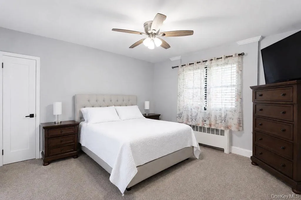 155-17 79th Street, New York, NY, 3 Bedrooms Bedrooms, 6 Rooms Rooms,2 BathroomsBathrooms,Residential,For Rent,79th,0,1007769 155-17 79th Street, New York, NY, 3 Bedrooms Bedrooms, 6 Rooms Rooms,2 BathroomsBathrooms,Residential,For Rent,79th,0,1007769