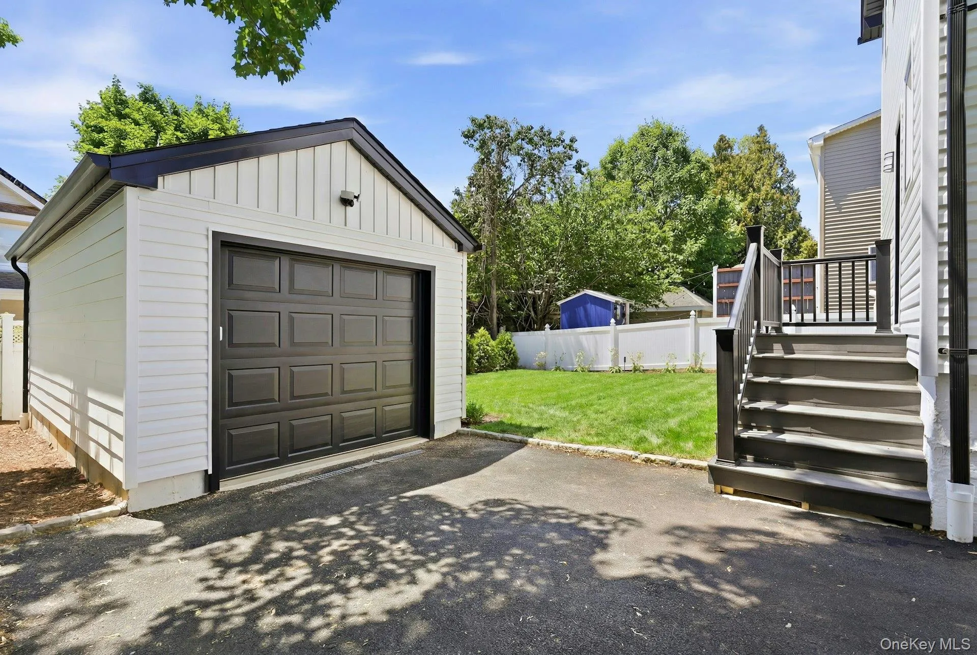 134 Murray Avenue, North Hempstead, NY, 3 Bedrooms Bedrooms, 9 Rooms Rooms,2 BathroomsBathrooms,Residential,For Rent,Murray,0,1007770 134 Murray Avenue, North Hempstead, NY, 3 Bedrooms Bedrooms, 9 Rooms Rooms,2 BathroomsBathrooms,Residential,For Rent,Murray,0,1007770