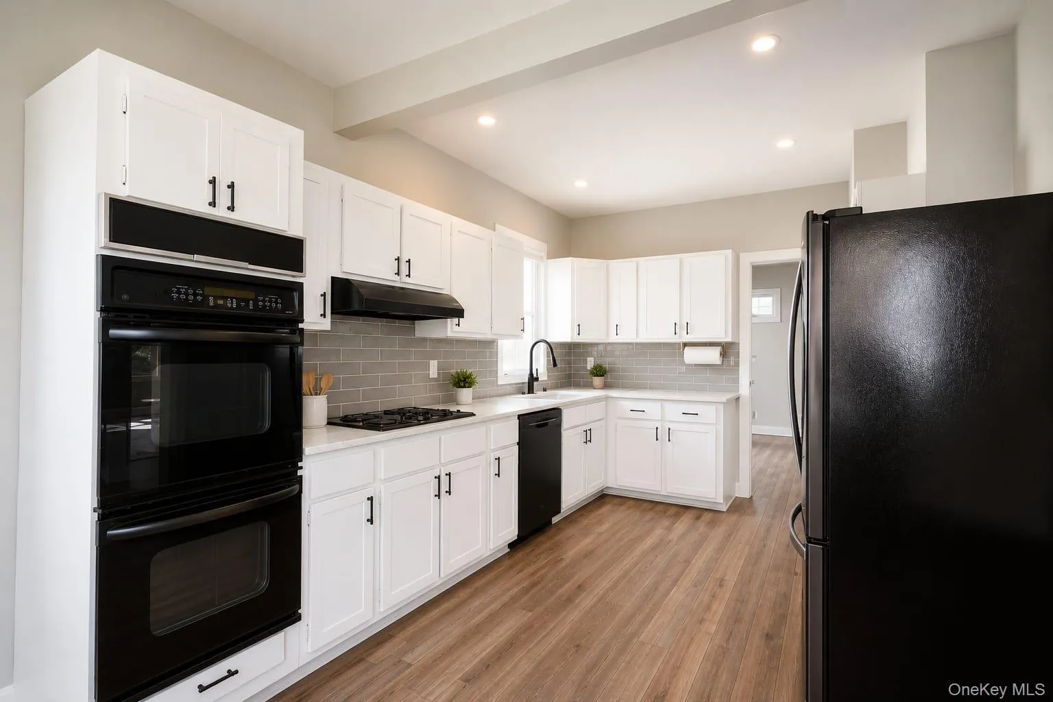 406 Lexington Avenue, White Plains, NY, 4 Bedrooms Bedrooms, 7 Rooms Rooms,2 BathroomsBathrooms,Residential,For Rent,Lexington,0,1007772 406 Lexington Avenue, White Plains, NY, 4 Bedrooms Bedrooms, 7 Rooms Rooms,2 BathroomsBathrooms,Residential,For Rent,Lexington,0,1007772