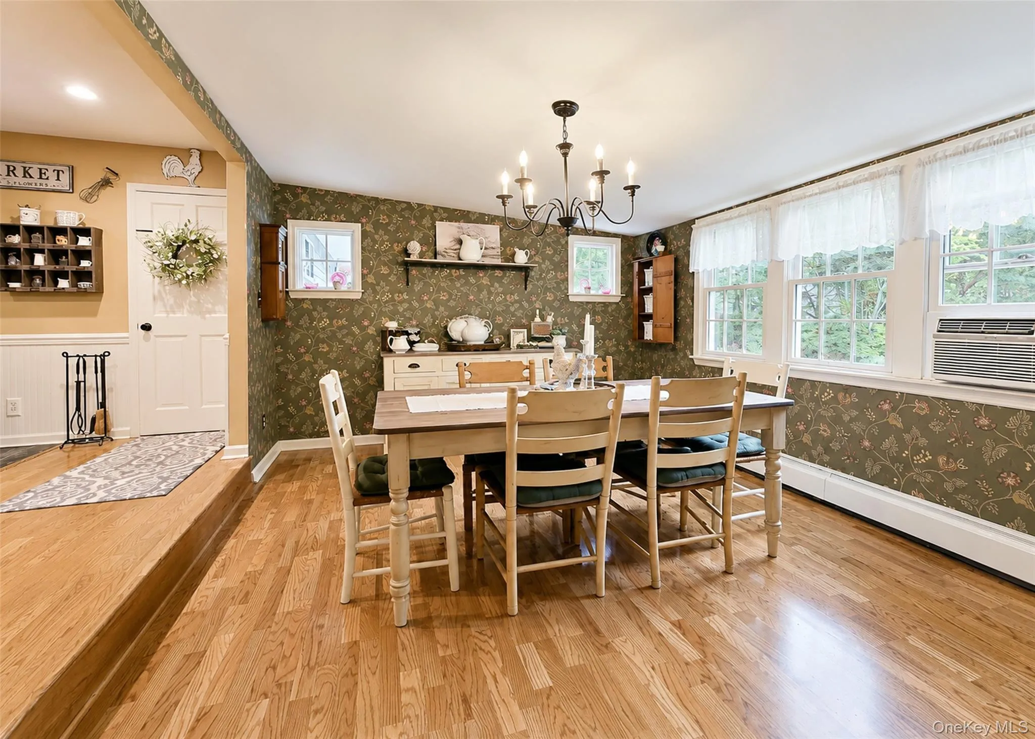 816 Blair Street, Islip, NY, 3 Bedrooms Bedrooms, 9 Rooms Rooms,2 BathroomsBathrooms,Residential,For Rent,Blair,0,1007773 816 Blair Street, Islip, NY, 3 Bedrooms Bedrooms, 9 Rooms Rooms,2 BathroomsBathrooms,Residential,For Rent,Blair,0,1007773