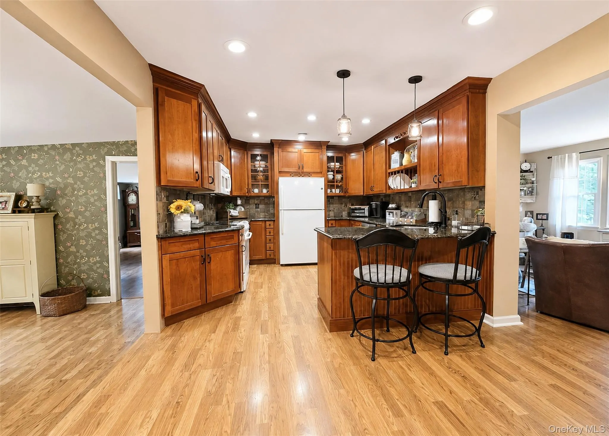 816 Blair Street, Islip, NY, 3 Bedrooms Bedrooms, 9 Rooms Rooms,2 BathroomsBathrooms,Residential,For Rent,Blair,0,1007773 816 Blair Street, Islip, NY, 3 Bedrooms Bedrooms, 9 Rooms Rooms,2 BathroomsBathrooms,Residential,For Rent,Blair,0,1007773