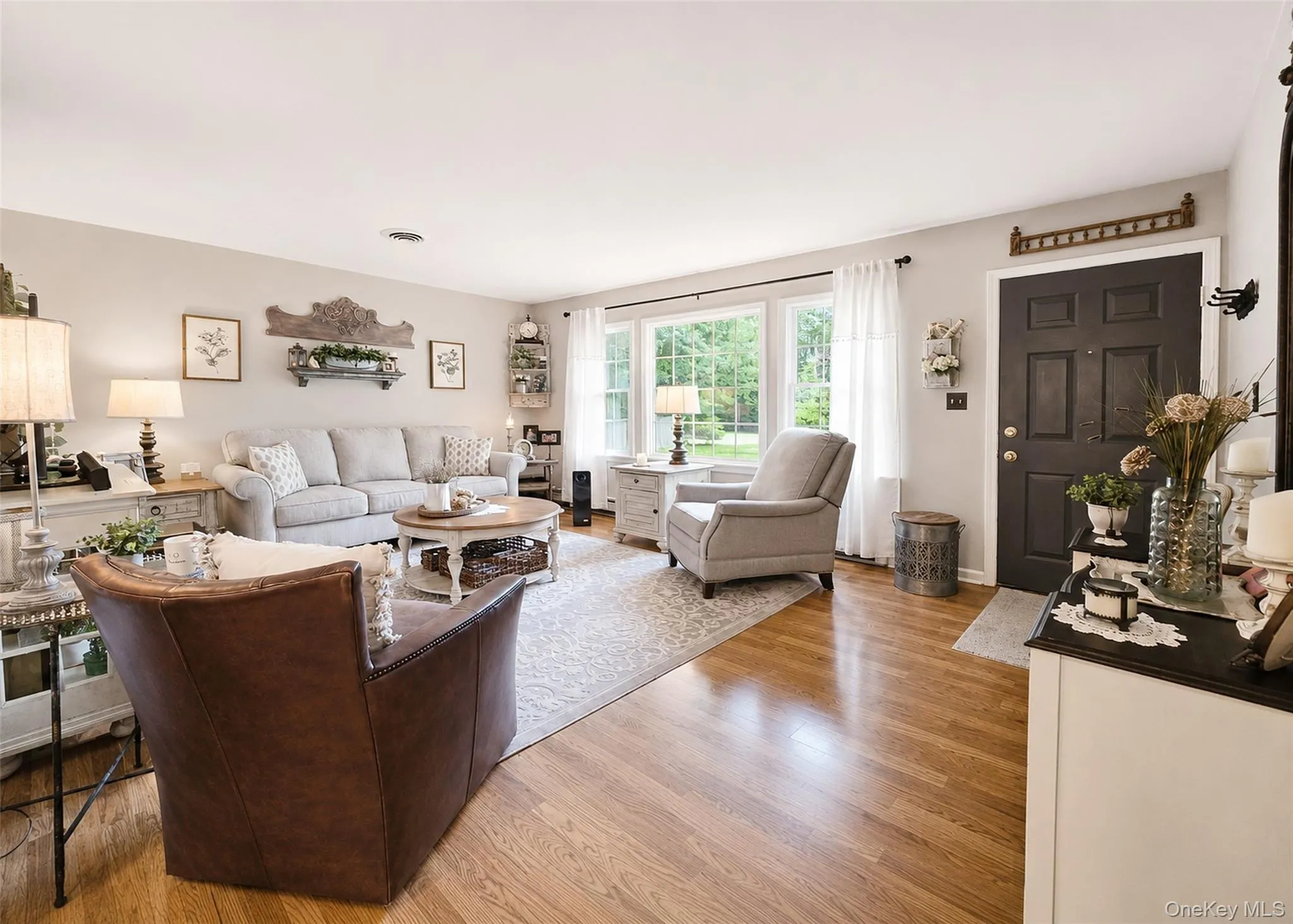 816 Blair Street, Islip, NY, 3 Bedrooms Bedrooms, 9 Rooms Rooms,2 BathroomsBathrooms,Residential,For Rent,Blair,0,1007773 816 Blair Street, Islip, NY, 3 Bedrooms Bedrooms, 9 Rooms Rooms,2 BathroomsBathrooms,Residential,For Rent,Blair,0,1007773